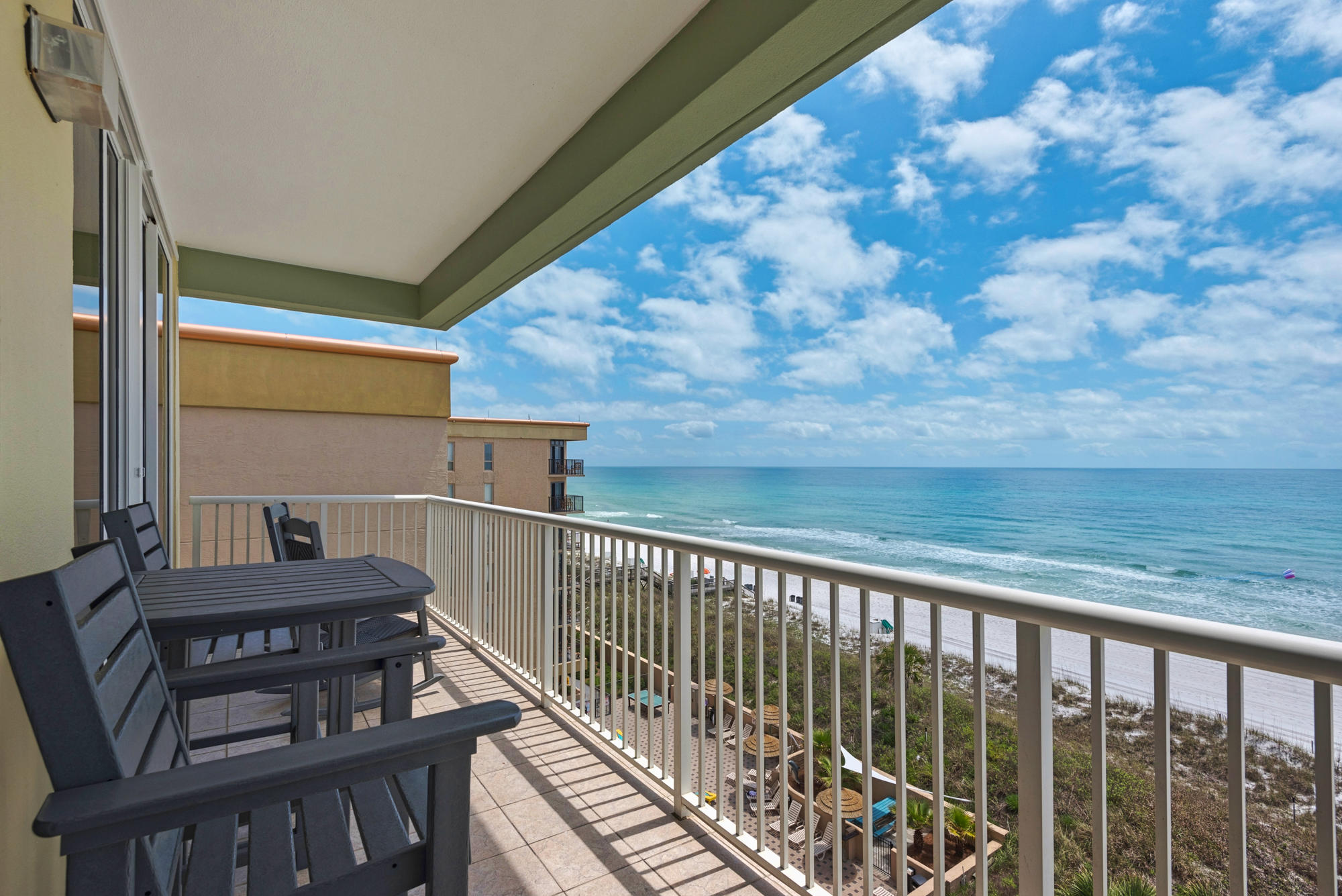 WATERS EDGE - Residential