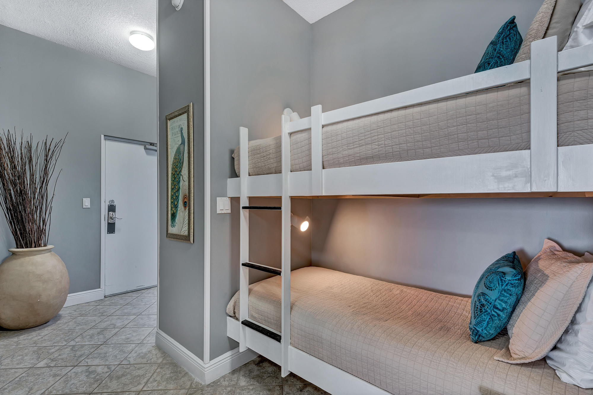 WATERS EDGE - Residential