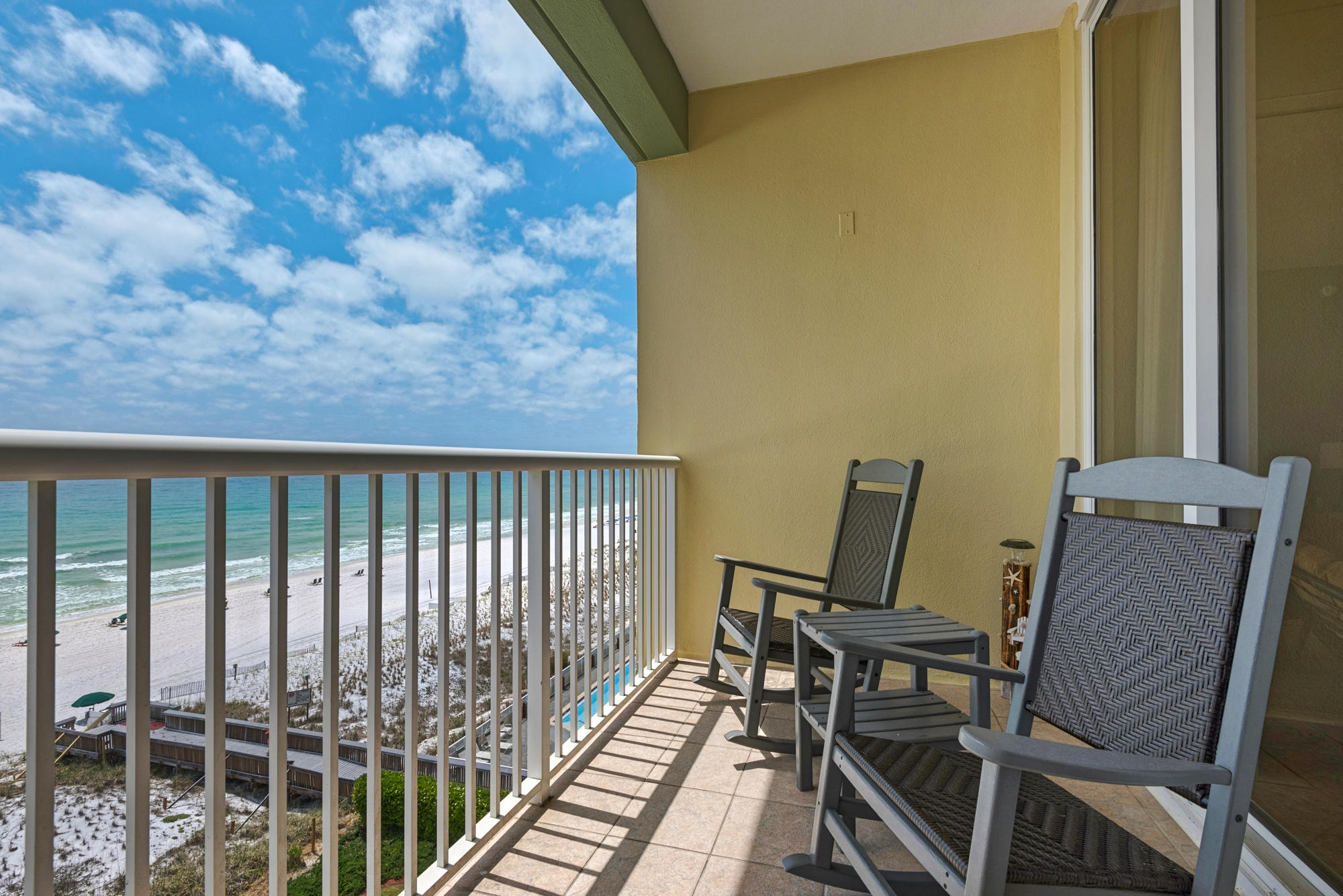 WATERS EDGE - Residential