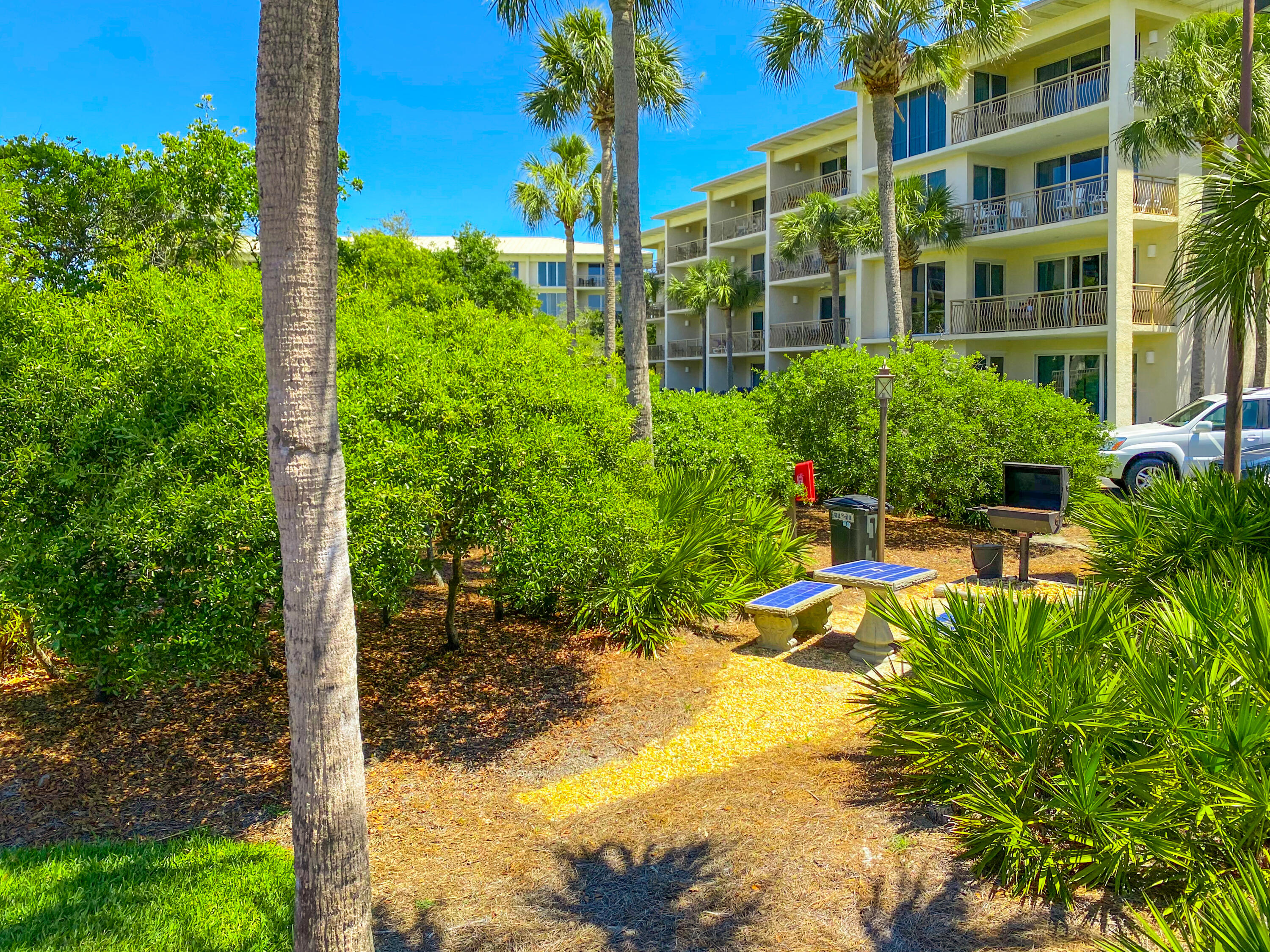 HIGH POINTE RESORT CONDO - Residential