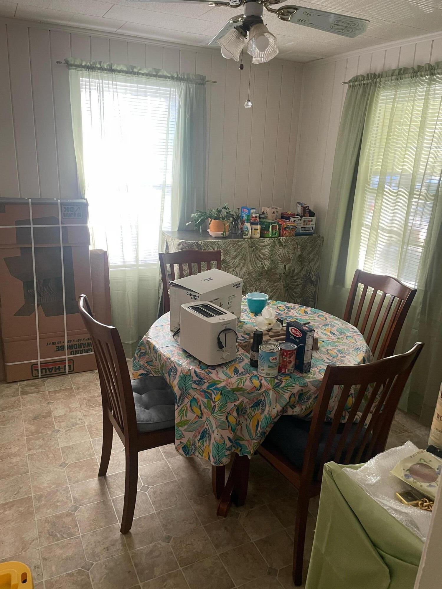 25 - Crestview Area - Residential