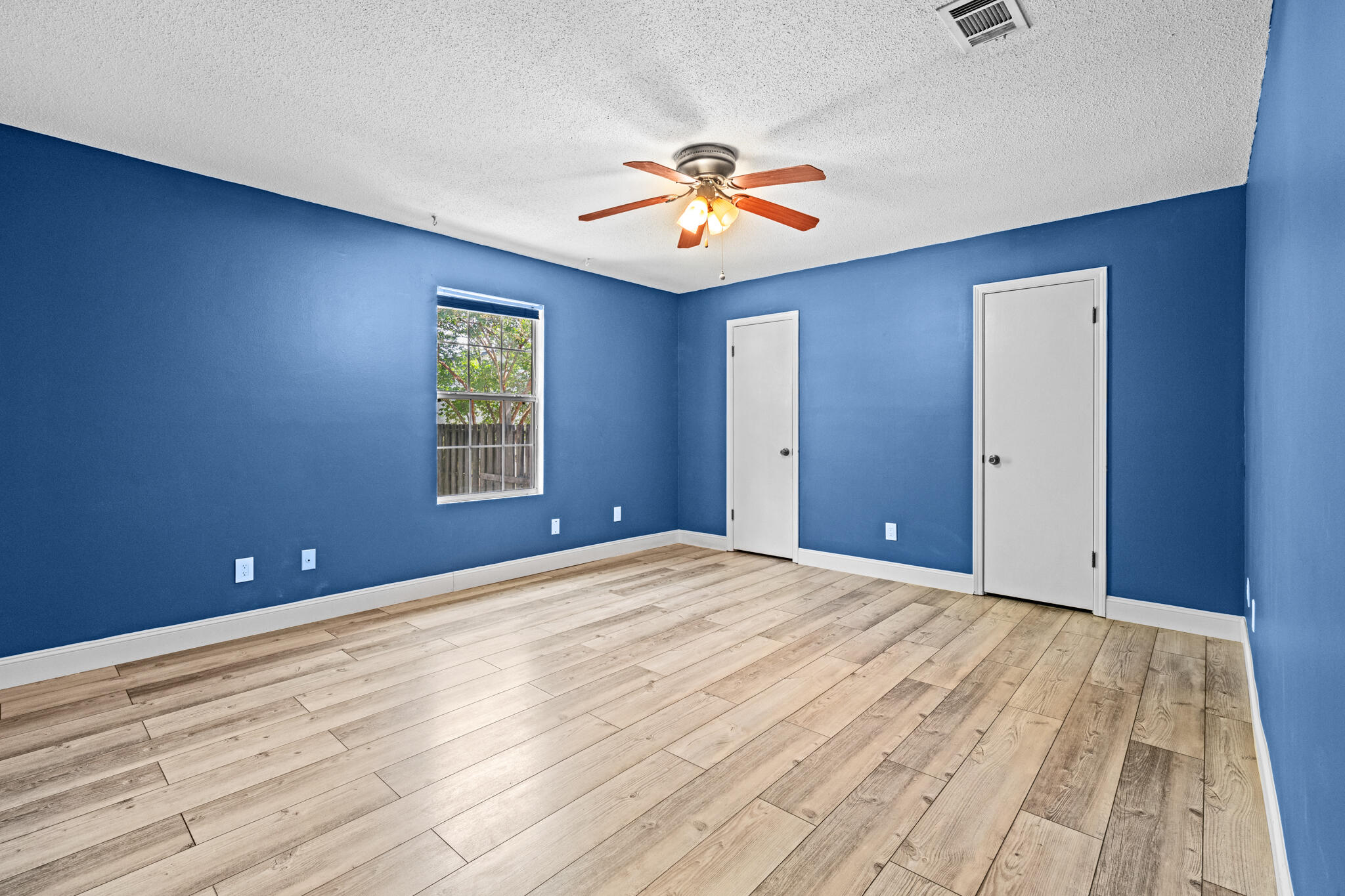 HIDDEN GLEN - Residential