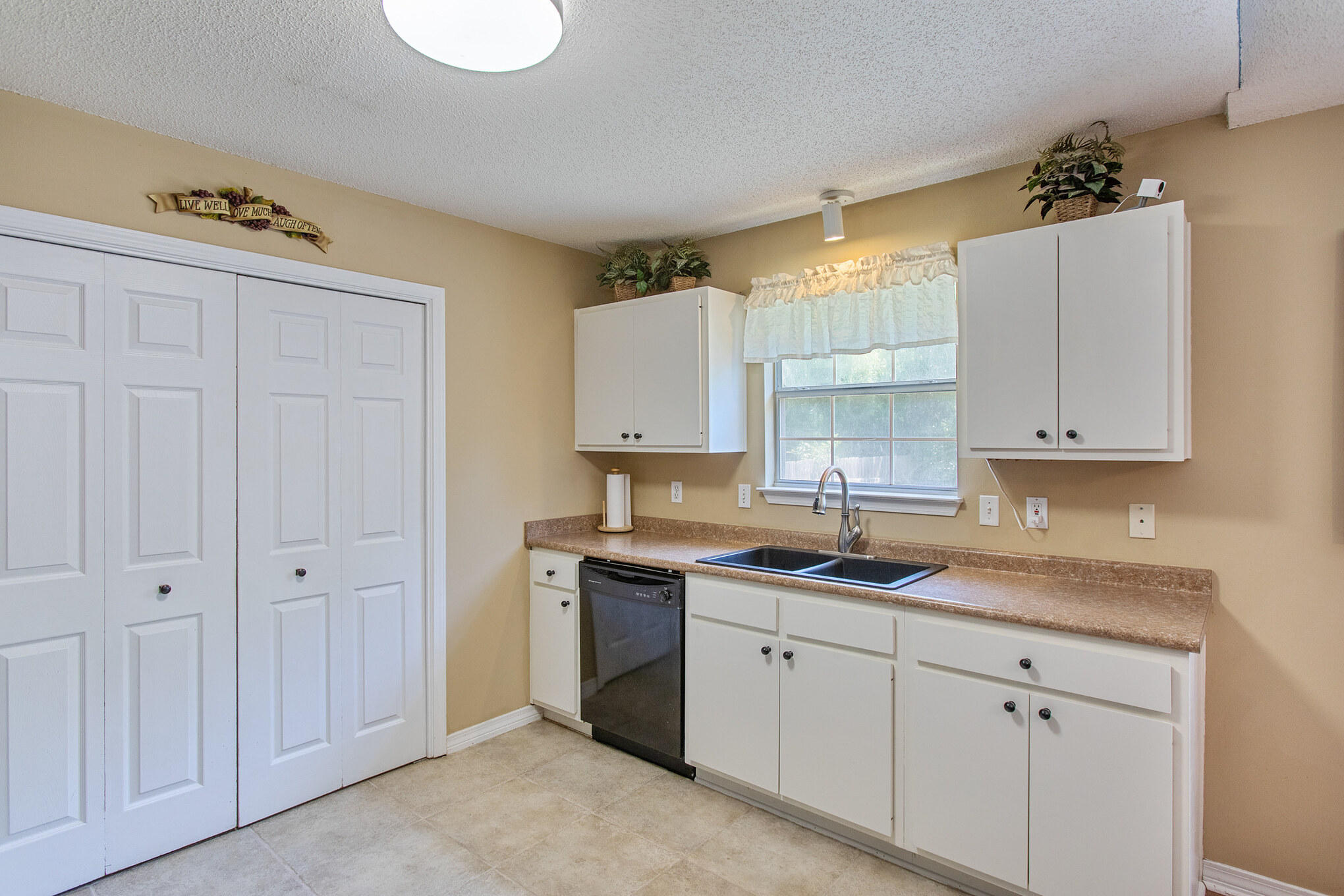 VICTORIA PARK - Residential