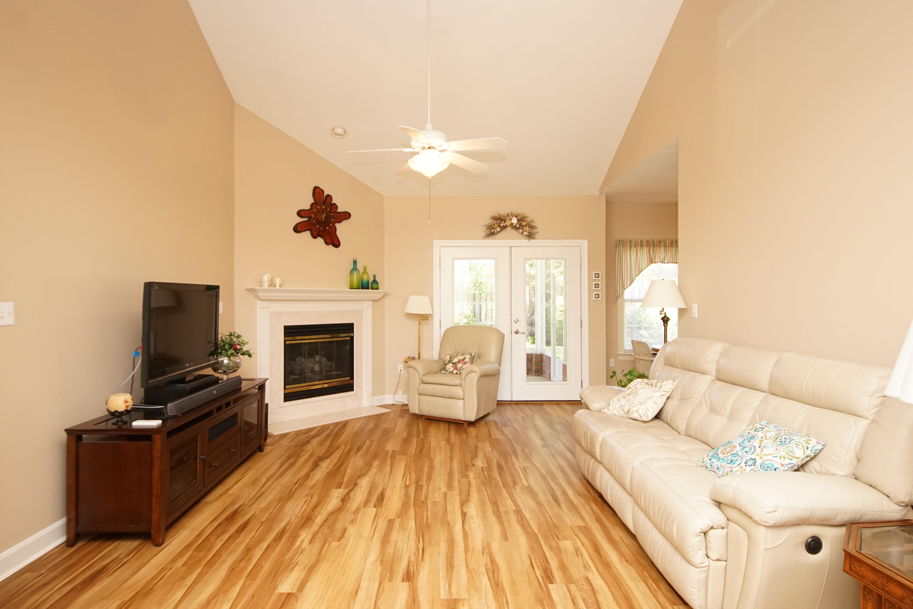 CROSSINGS AT BLUEWATER BAY - Residential