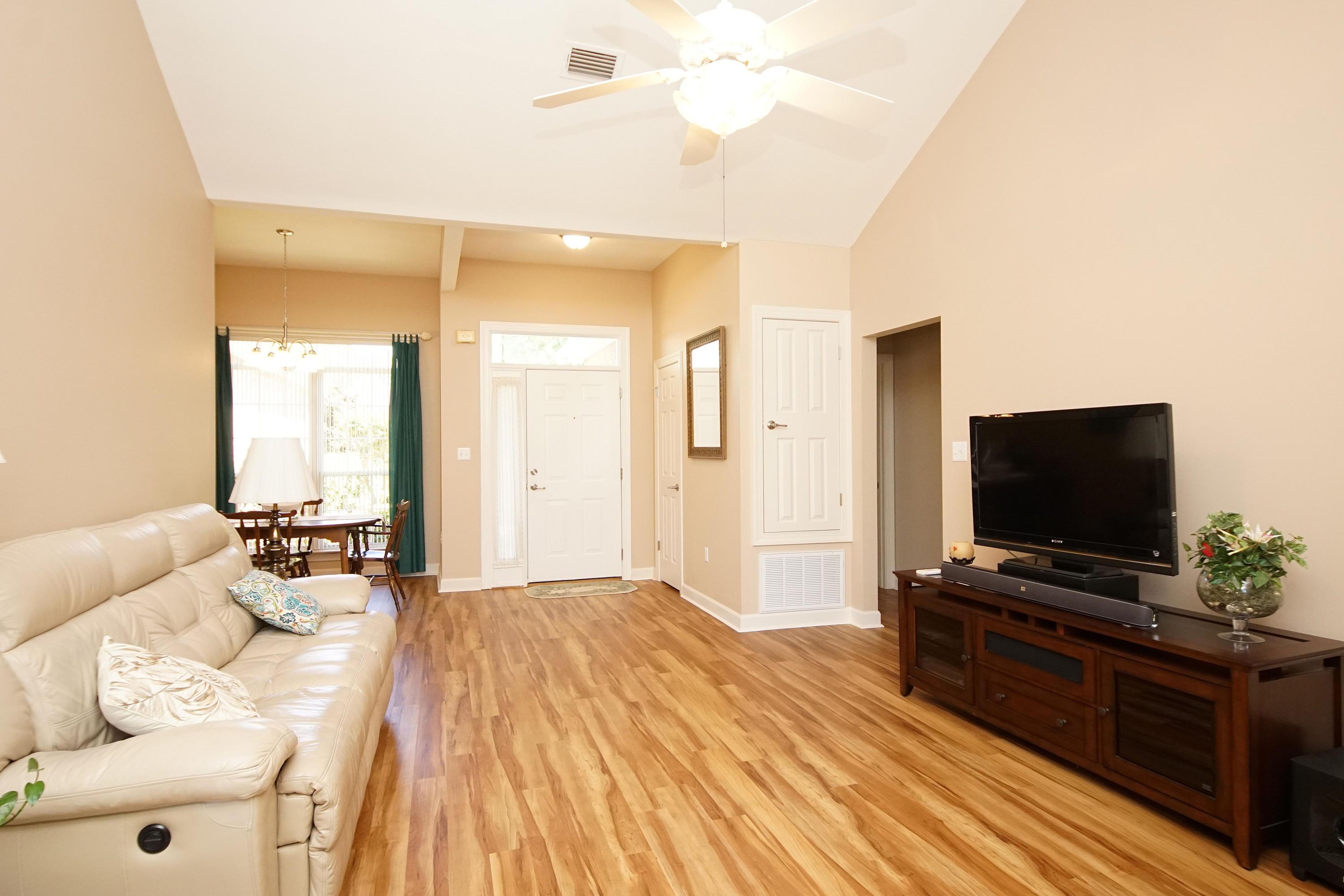 CROSSINGS AT BLUEWATER BAY - Residential