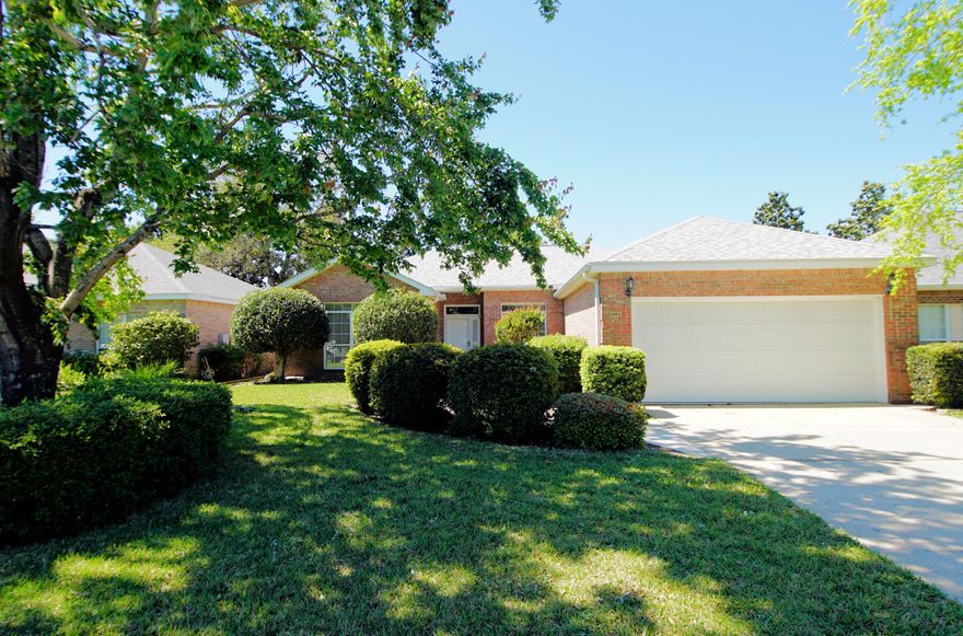 What a great home located in The Crossings at BWB. Better than new as seller has done so much to get this home ready to sell. Home has 9' ceilings, fenced backyard, (16x12) screen porch, plus 8x8 patio. Many upgrades include, Roof 2015, RUDD HVAC 2016, HWH 2 months old, LVP flooring a year ago in family room and dining room, all new paint, and all new doors hardware. Kitchen and bathroom cabinets have been refaced with shaker doors with soft close doors and drawers. All popcorn ceilings have been removed. Home has central vac (as-is), and has a portable generator that plugs in on the back porch that will power all 110 in home. For your peace of mind termite bond is in place. Yard is professionally landscaped and is so lush and green. This is truly a must see property.