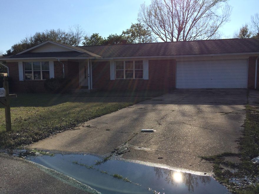 Short sale. With a little TLC this could be a great family home. This property has wonderful outdoor space. Buyer to verify all pertinent data. Property to be sold AS IS.