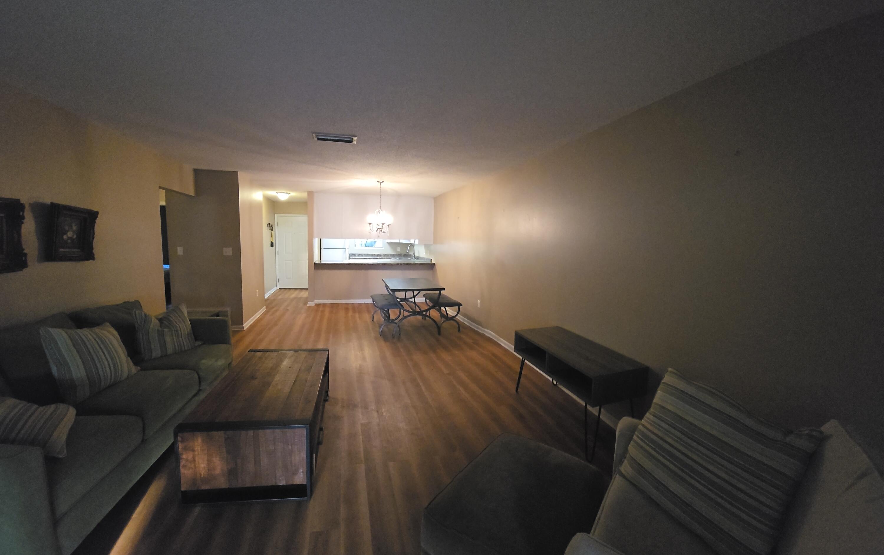 PORT DIXIE - Residential Lease