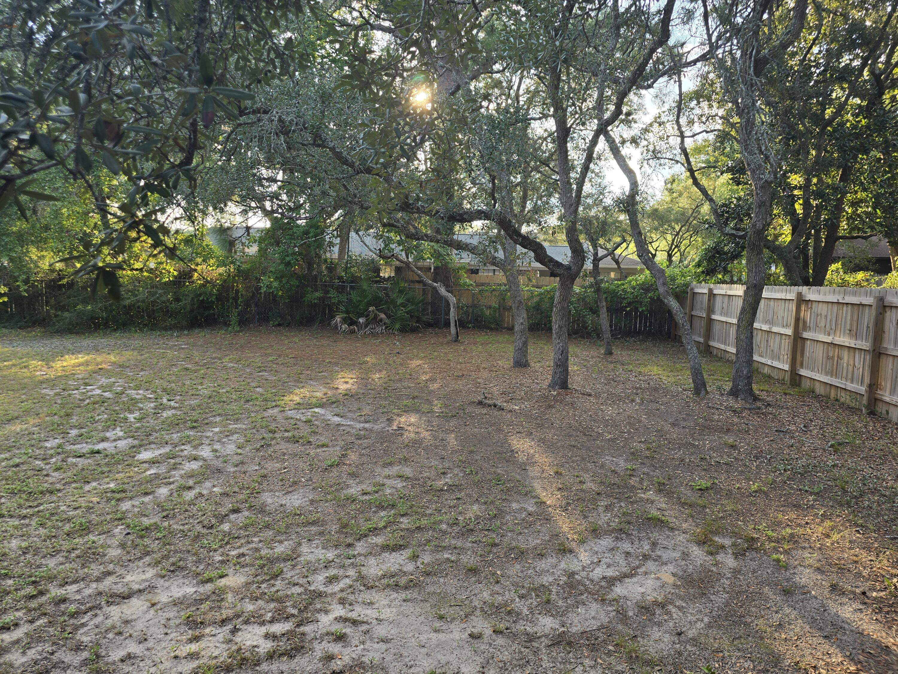 PORT DIXIE - Residential Lease