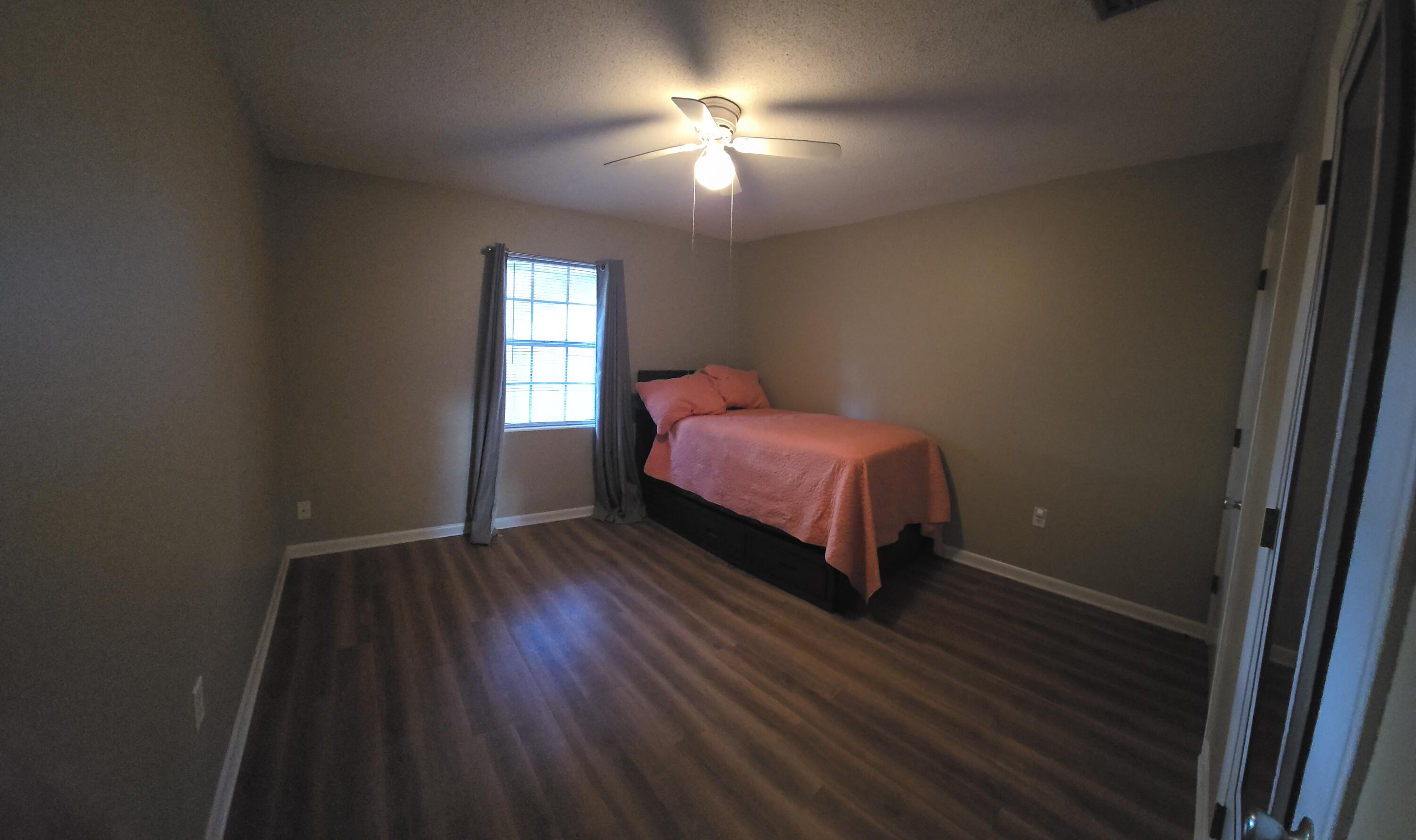 PORT DIXIE - Residential Lease