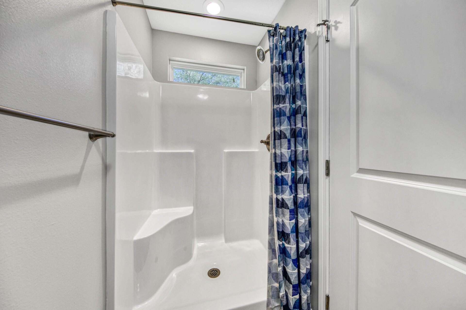 SPRING HILL ESTATES - Residential