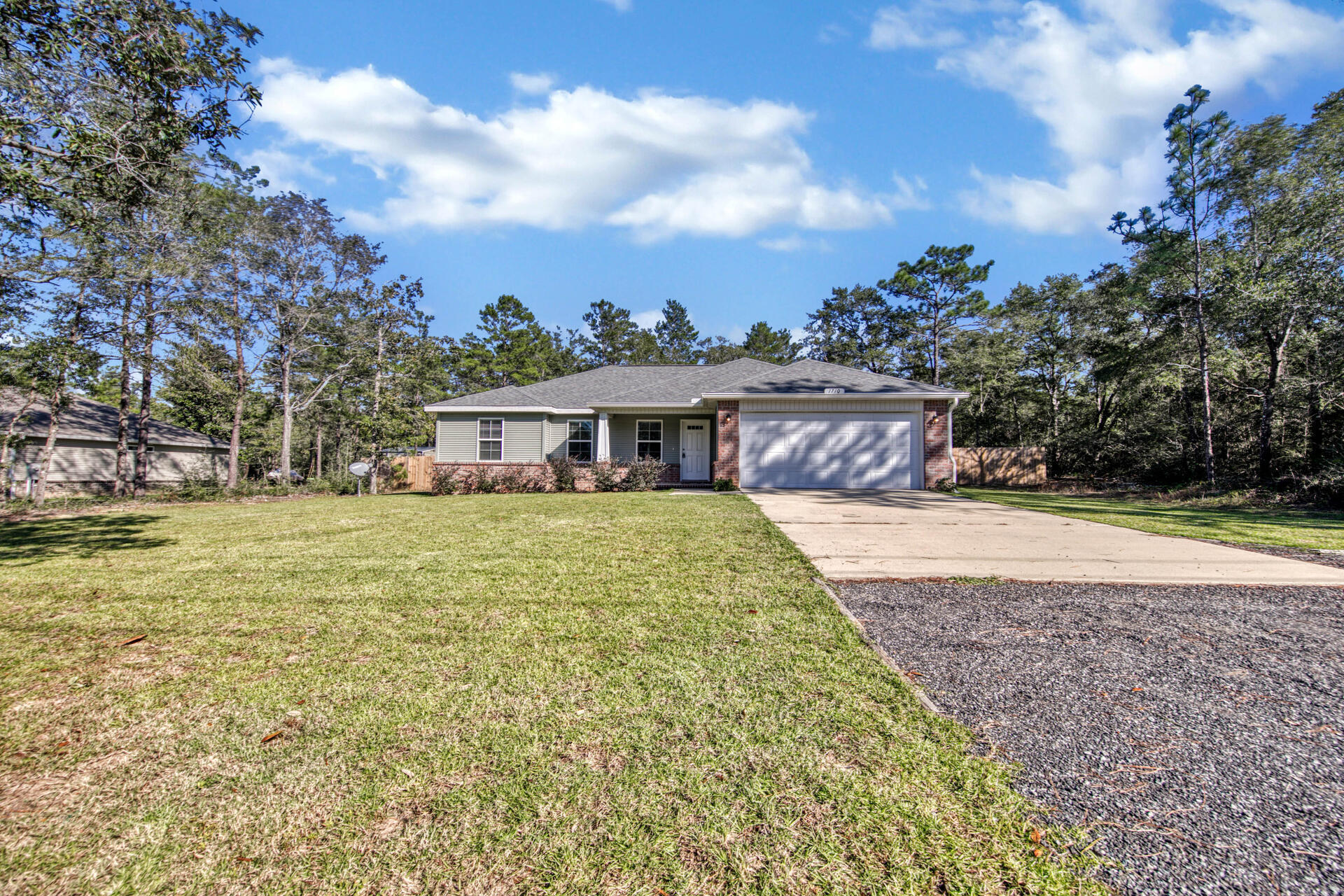 SPRING HILL ESTATES - Residential