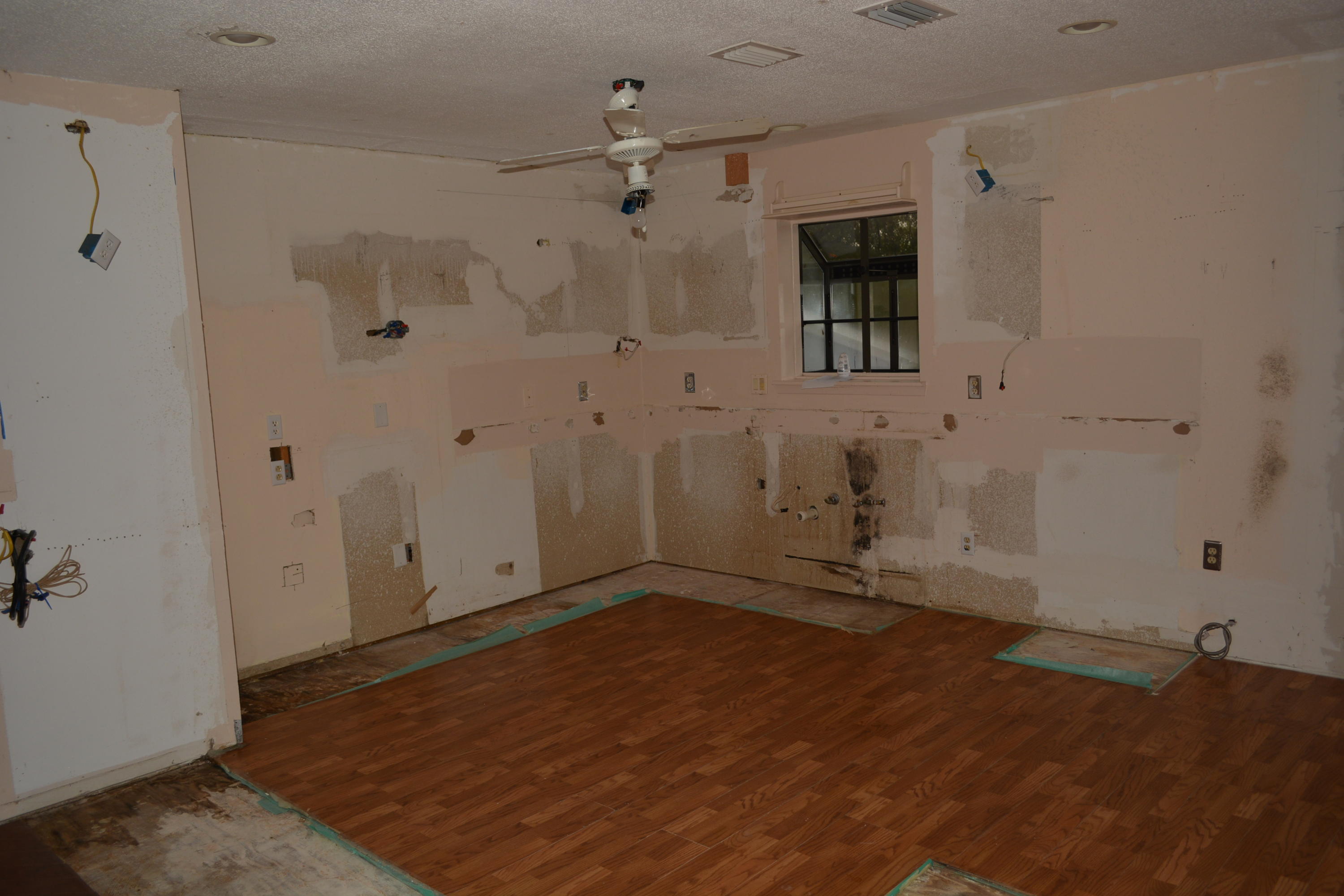 FLORIDA HEIGHTS - Residential