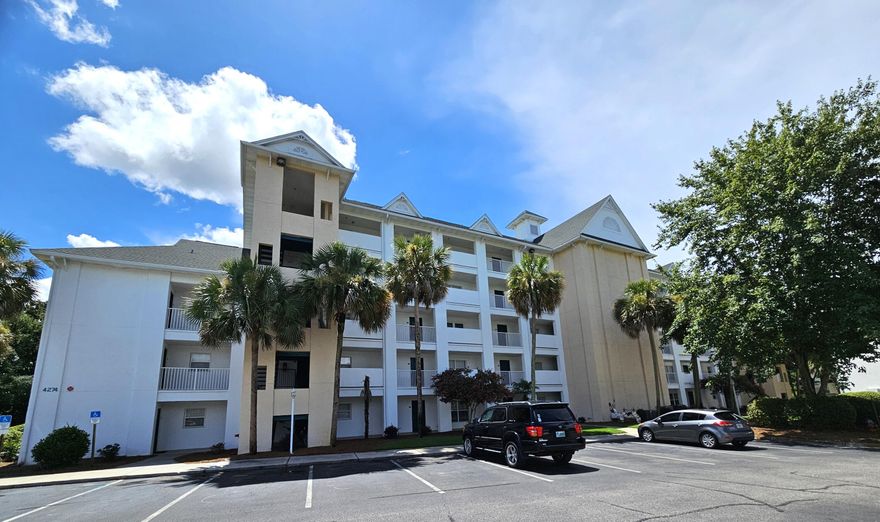 FRESH NEW PAINT & CARPETING THROUGHOUT! Welcome to low-maintenance lifestyle at The Florida Club. Enjoy the beautiful landscaping, views and amenities available to residents. Amenities include a pool, hot tub, grills, community room with kitchen and fitness center. This is a smart 2 bedroom 2 bath floorplan with spacious living space. Plenty of parking places and an elevator. The Florida Club is conveniently located near golf courses, Rocky Bayou State Park with boat ramp, Bluewater Bay Marina, grocery stores, restaurants, shopping, entertainment and easy access to the Mid-Bay Bridge just a few miles down the road.