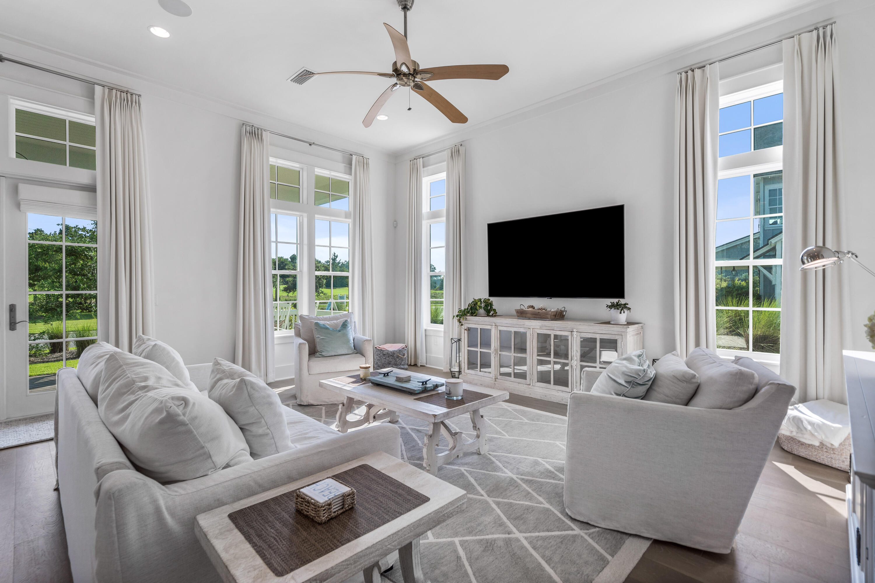 WATERSOUND ORIGINS - Residential