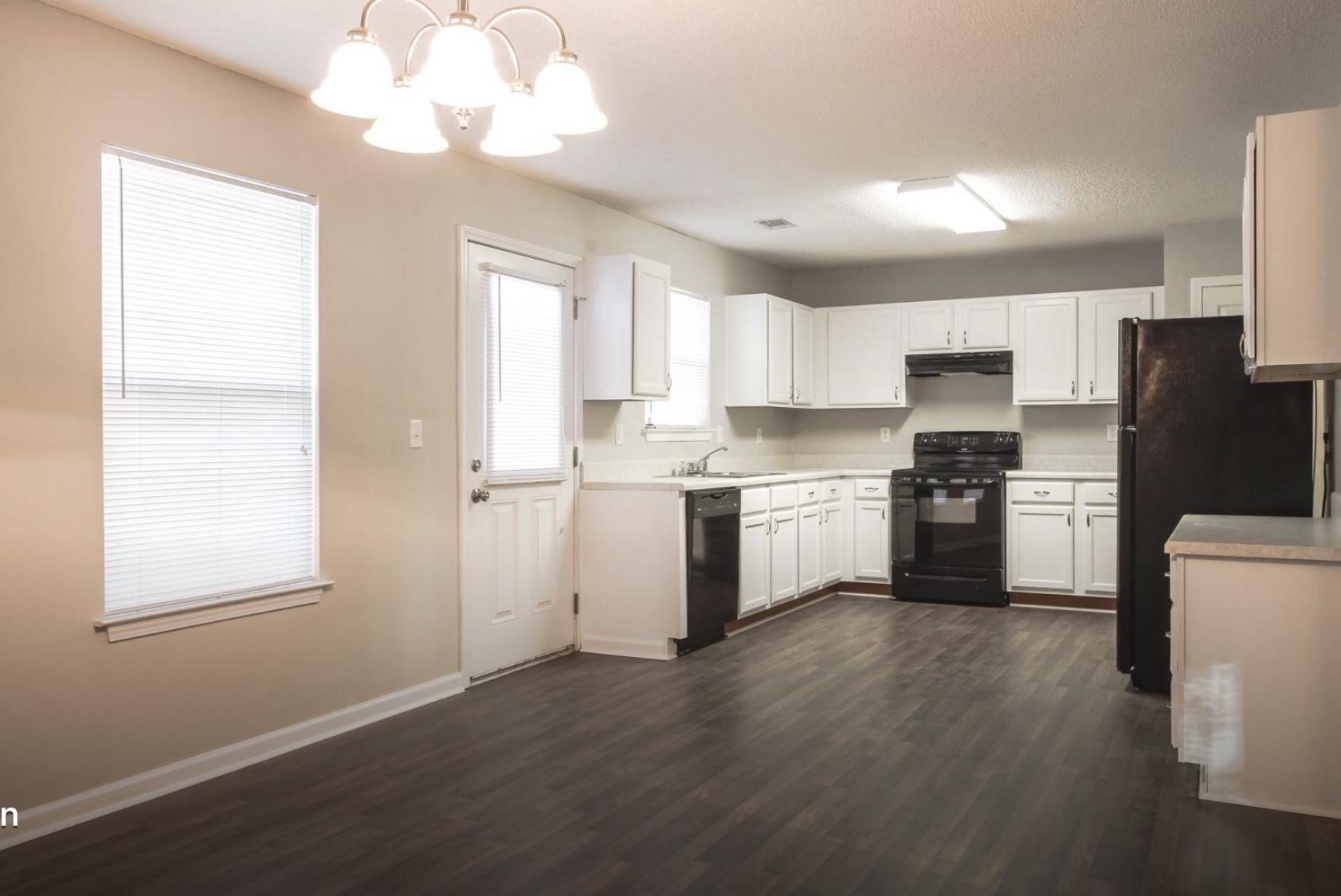 Stillwell Estates - Residential Lease