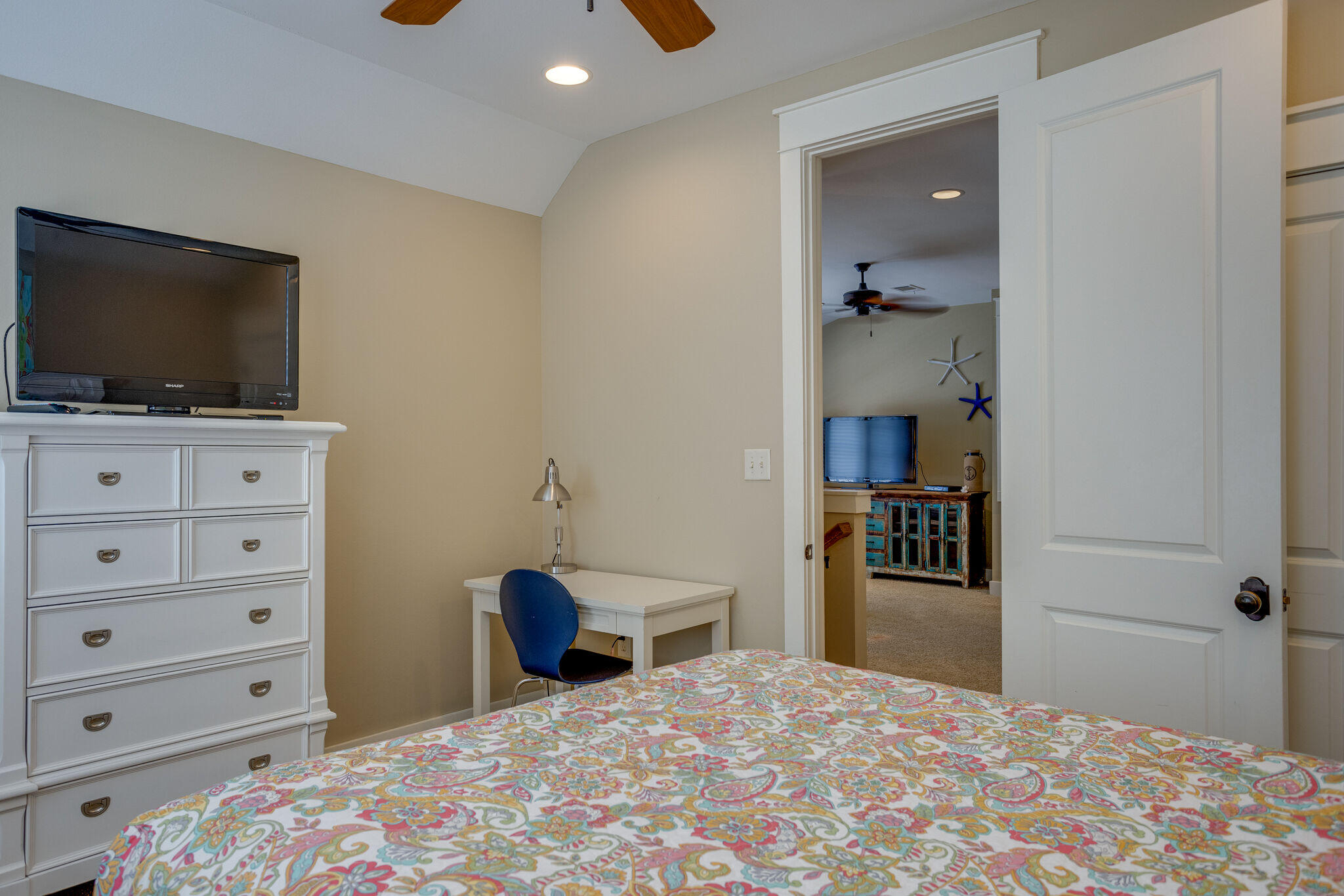 BUNGALOS AT SANDESTIN - Residential