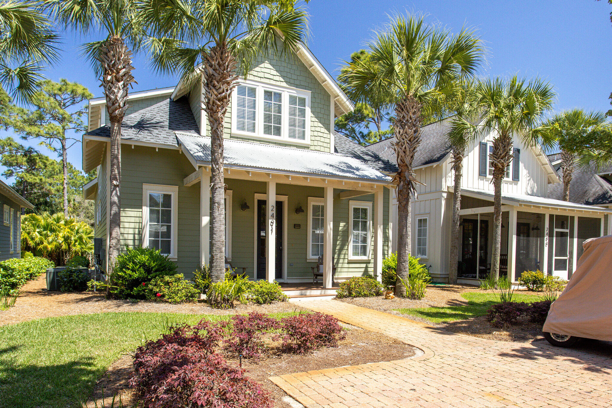 BUNGALOS AT SANDESTIN - Residential