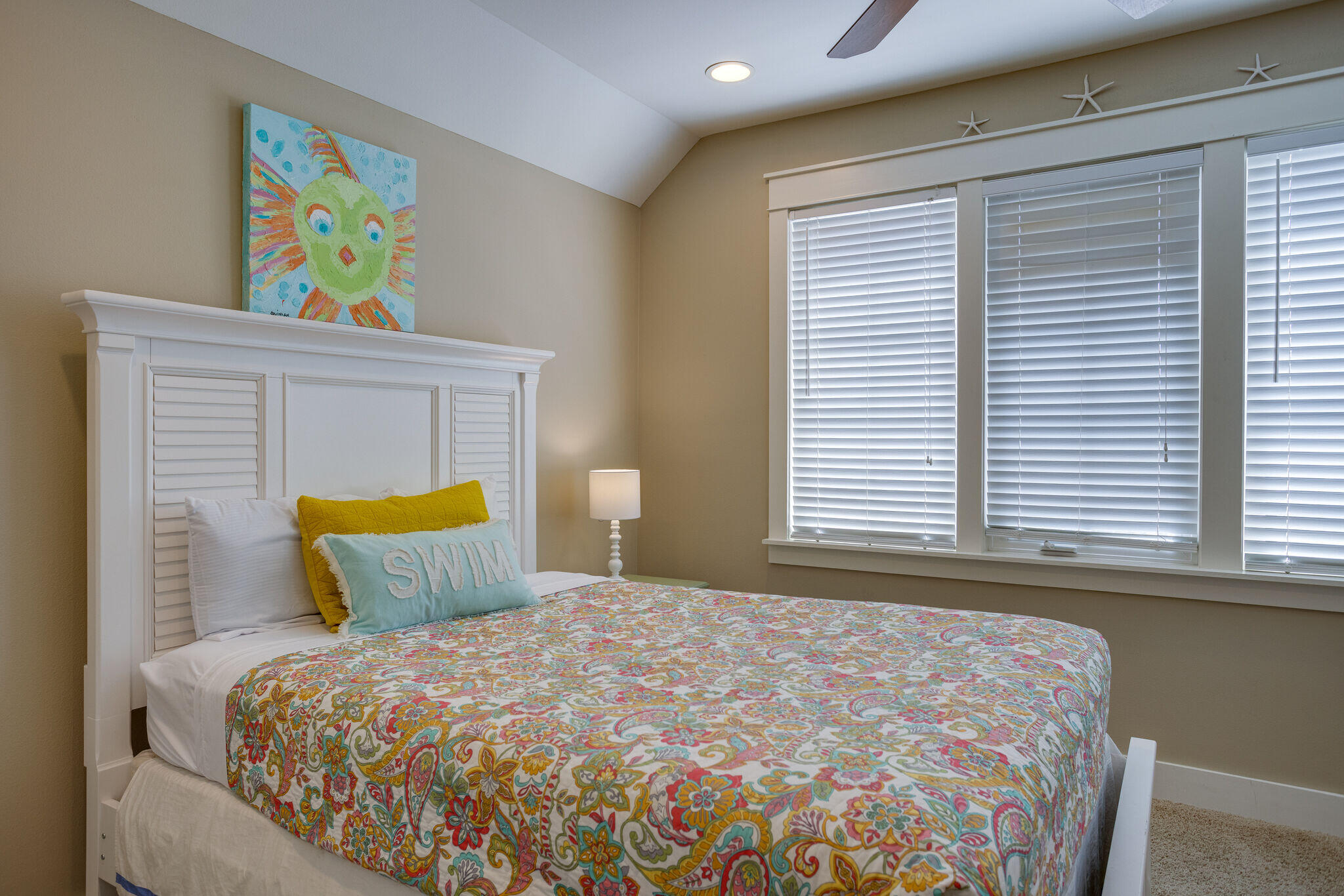 BUNGALOS AT SANDESTIN - Residential