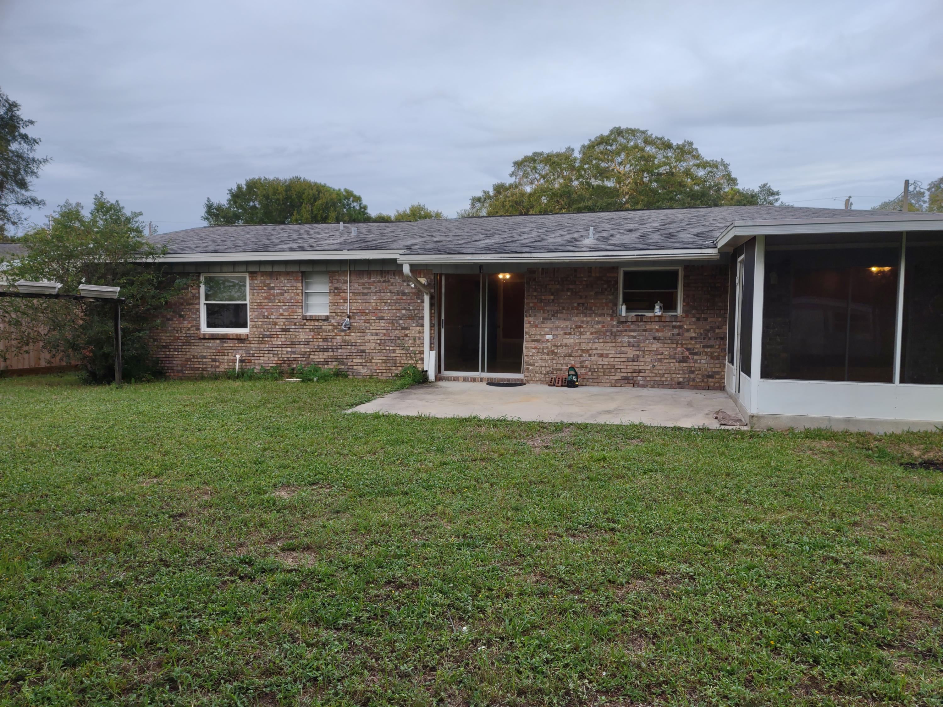 SHERWOOD FOREST - Residential