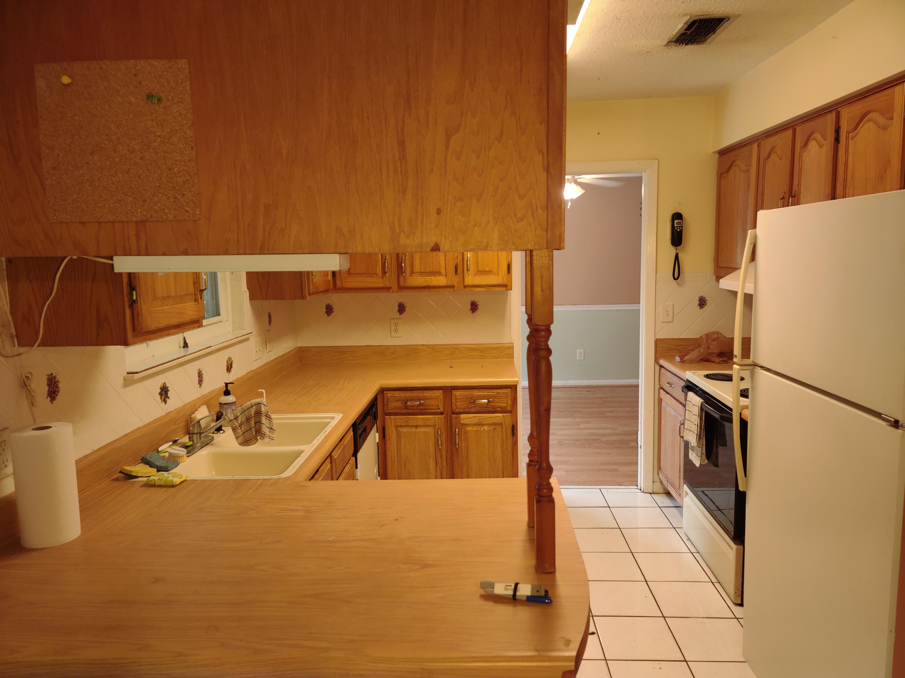 SHERWOOD FOREST - Residential