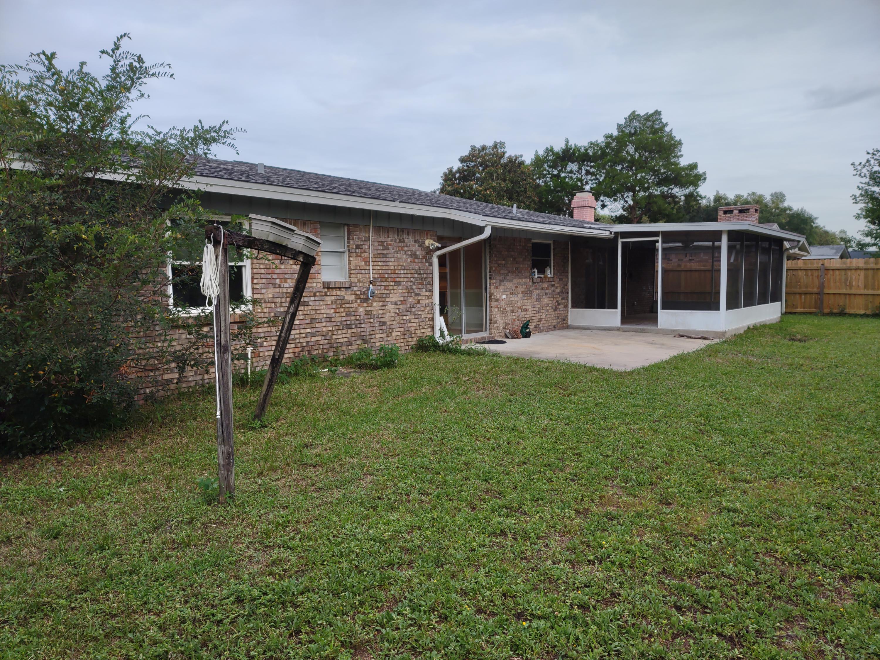 SHERWOOD FOREST - Residential