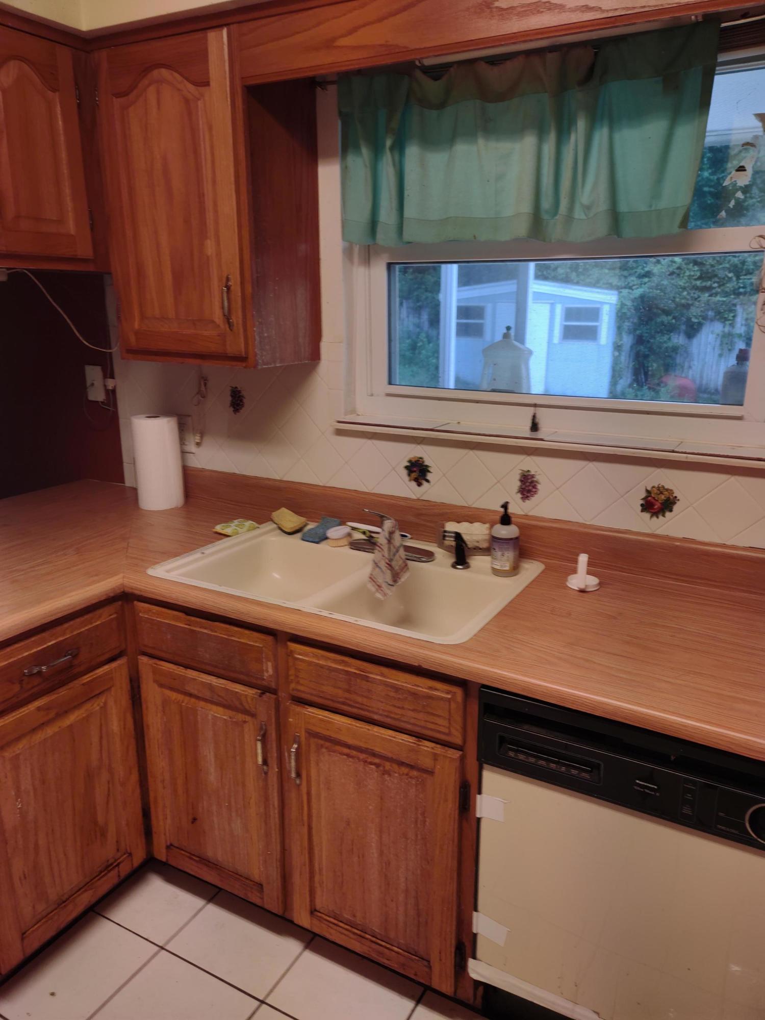 SHERWOOD FOREST - Residential