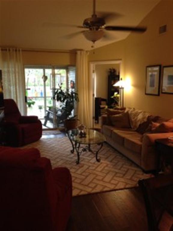 Escada Townhome - Residential