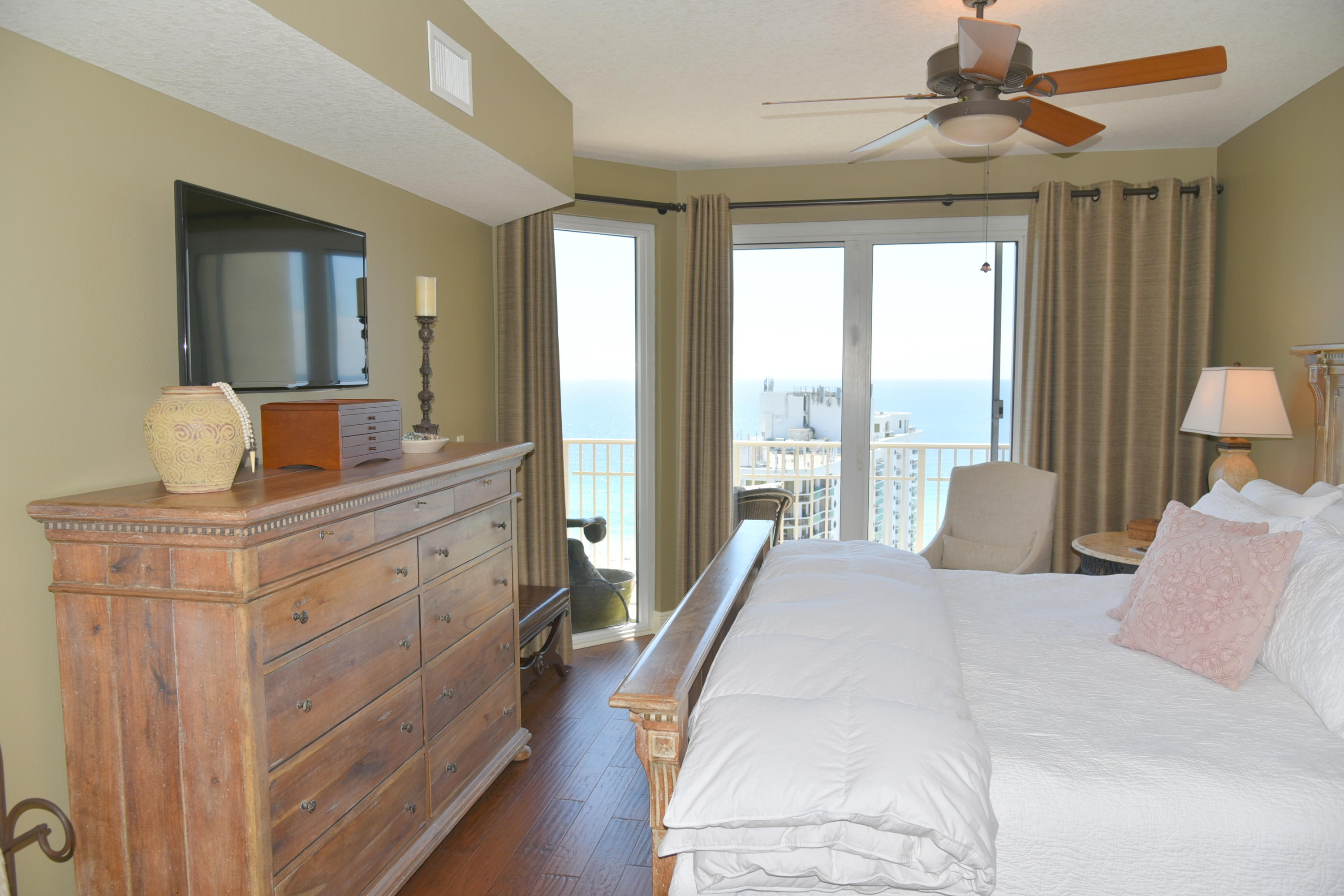 ARIEL DUNES I - Residential