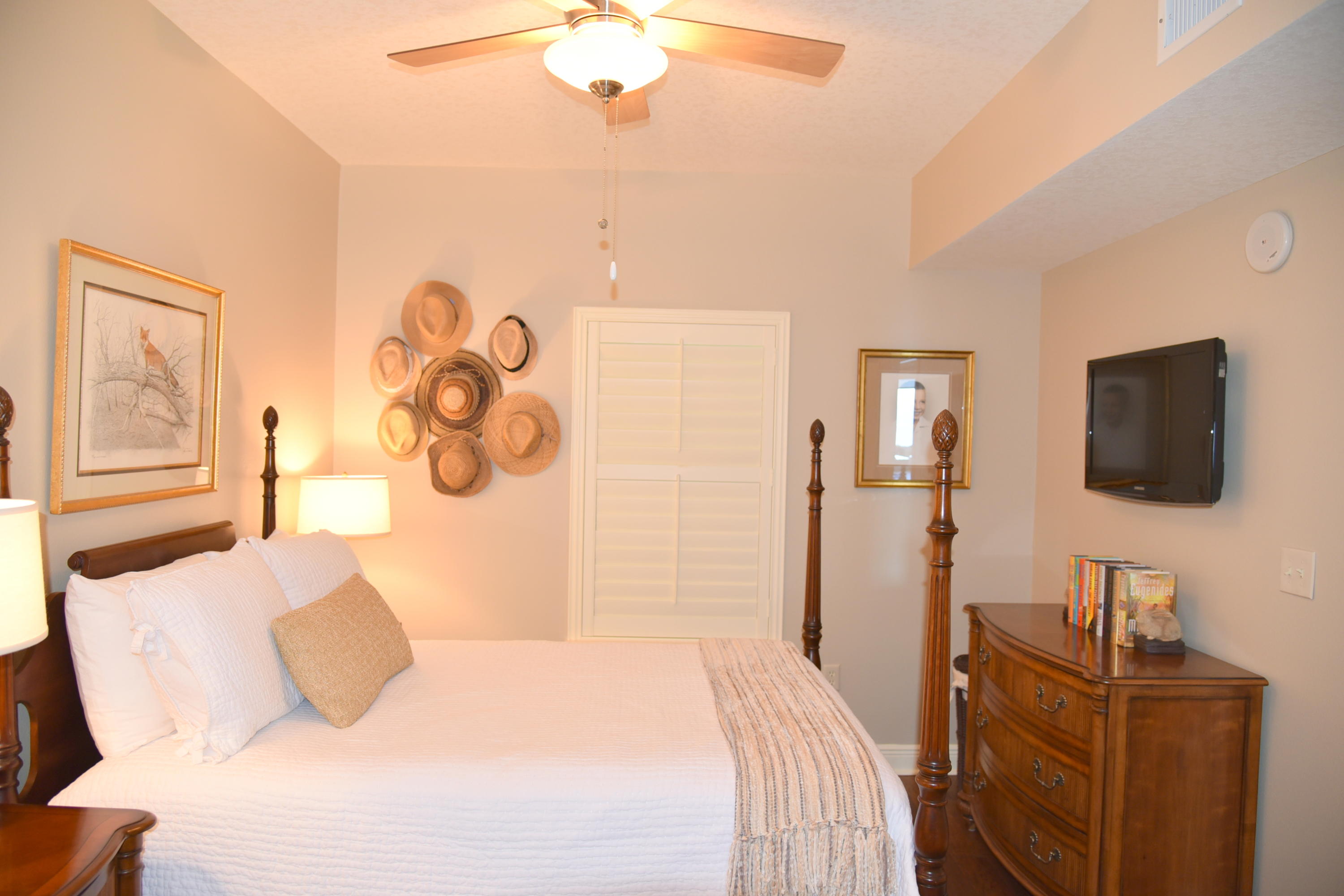 ARIEL DUNES I - Residential