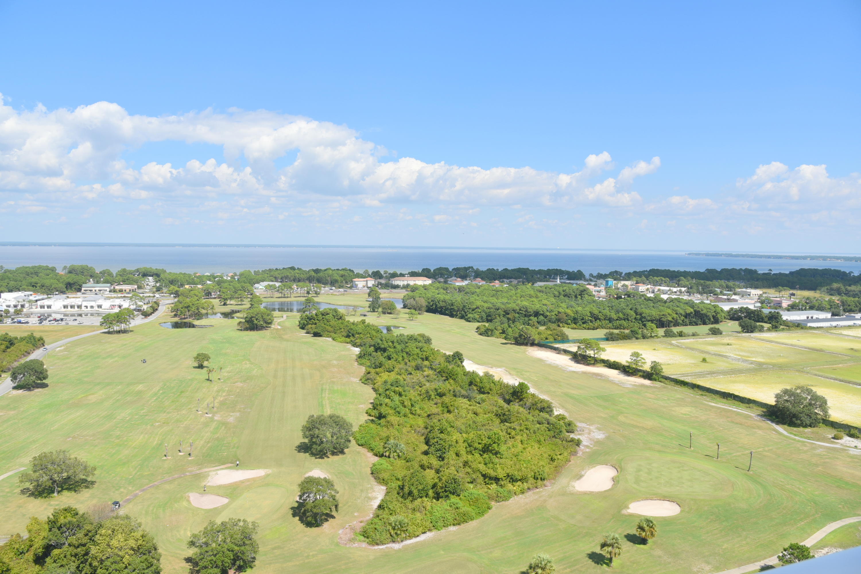 ARIEL DUNES I - Residential