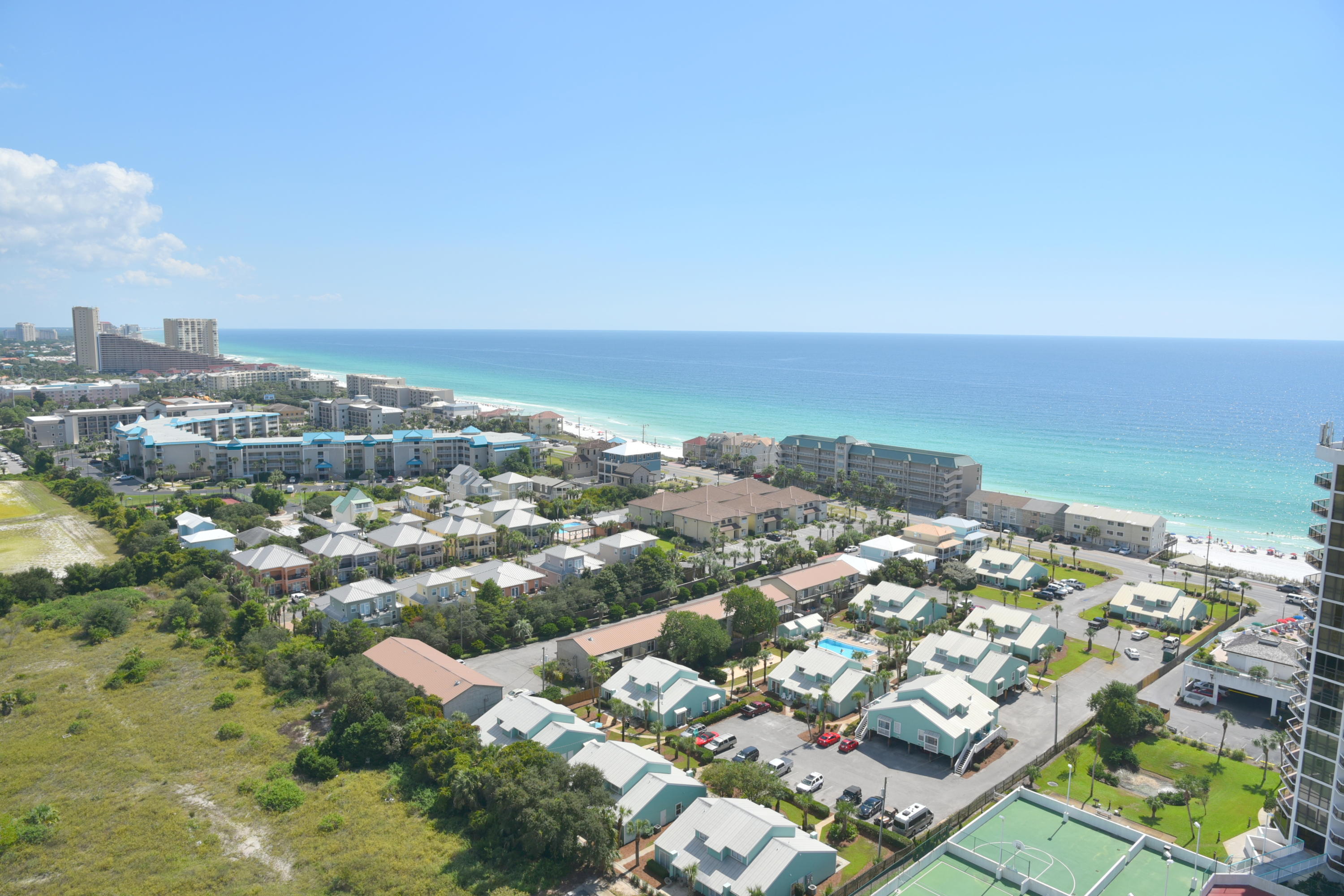 ARIEL DUNES I - Residential