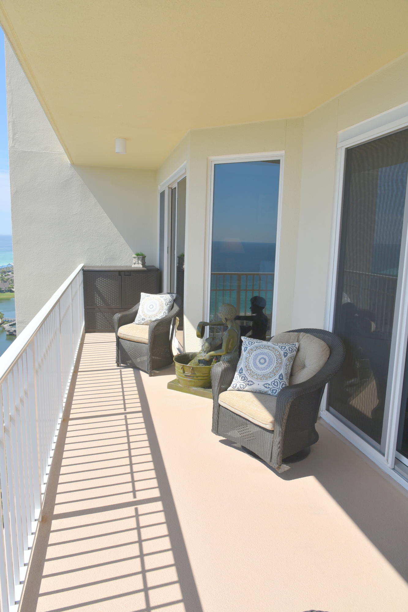 ARIEL DUNES I - Residential