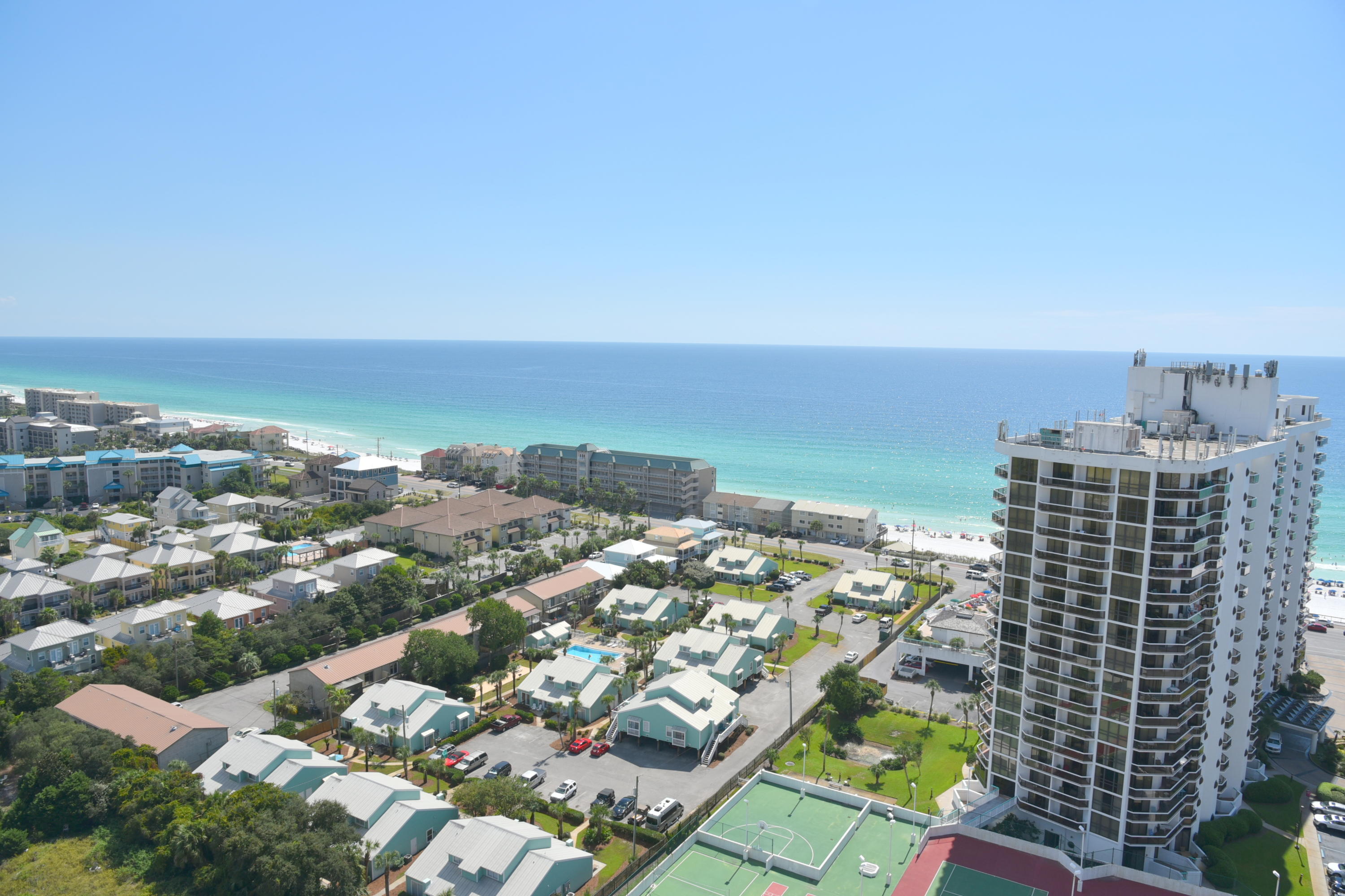 ARIEL DUNES I - Residential