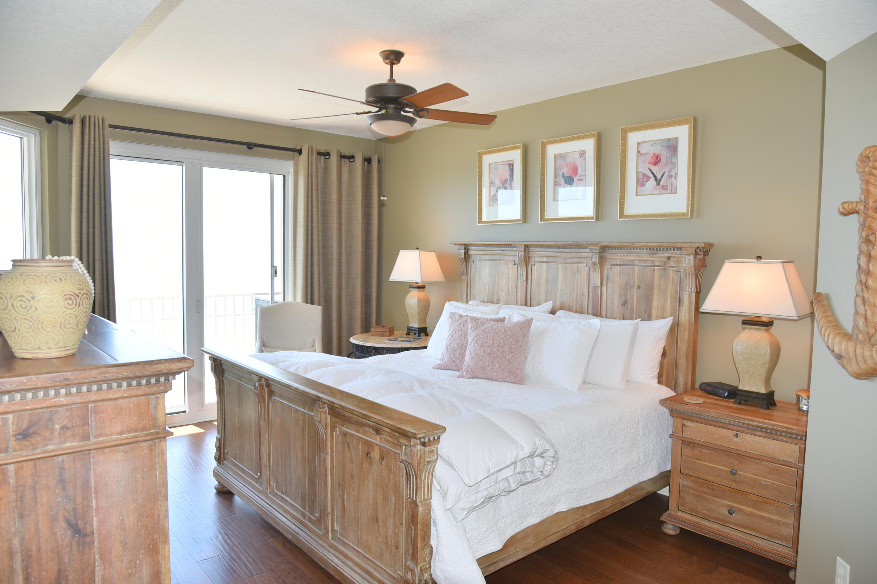 ARIEL DUNES I - Residential