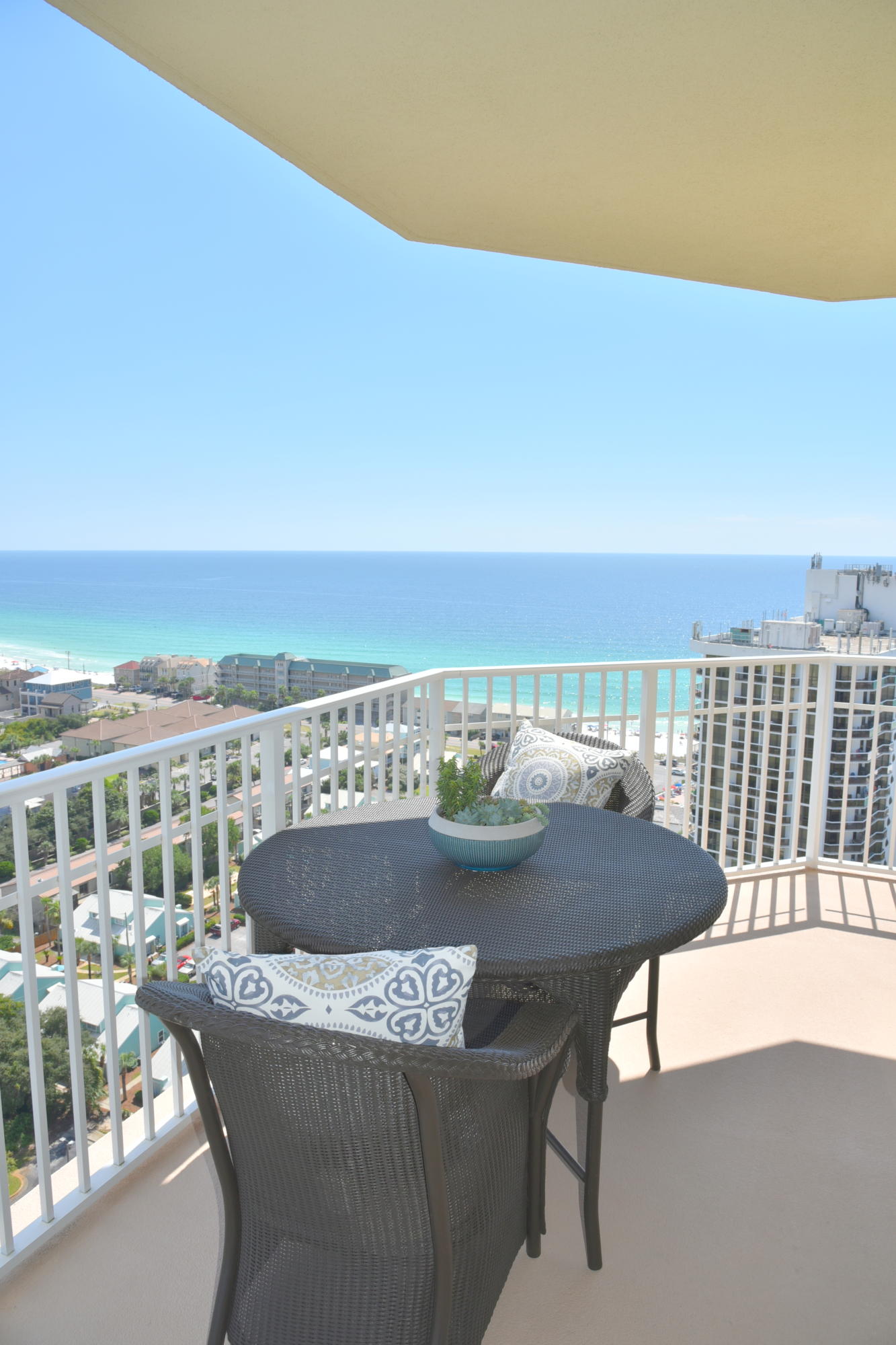 ARIEL DUNES I - Residential