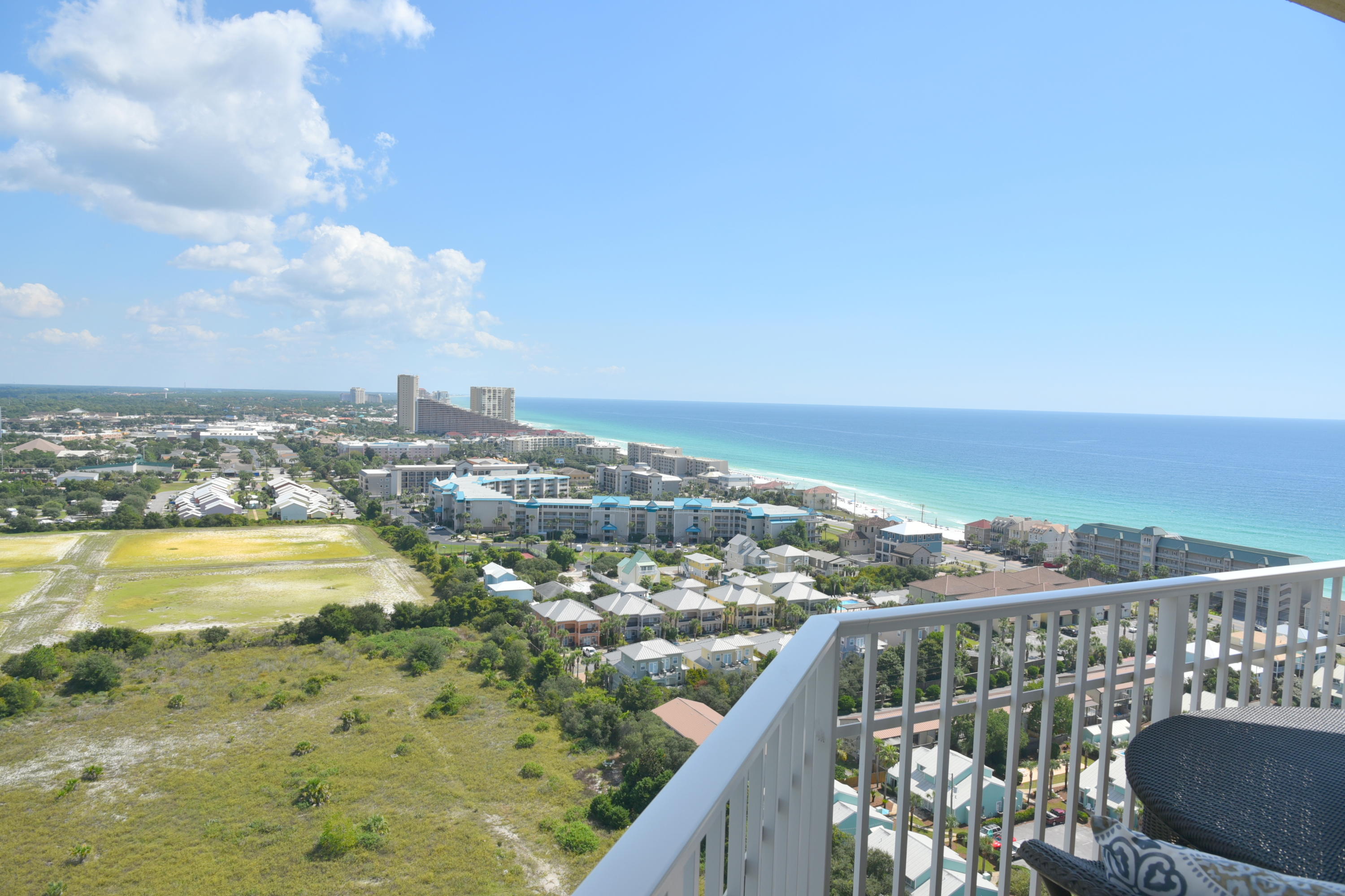 ARIEL DUNES I - Residential