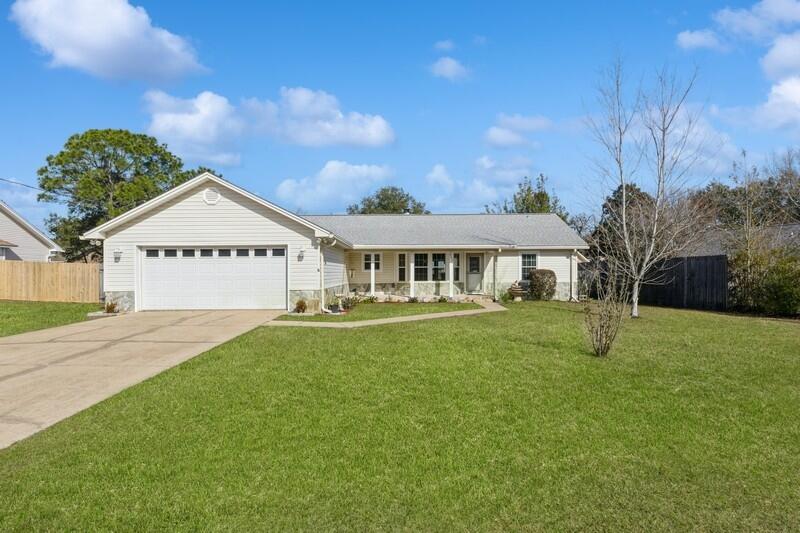 COUNTRYVIEW EST - Residential