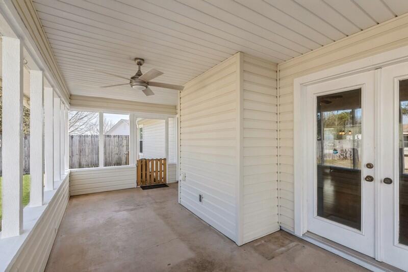 COUNTRYVIEW EST - Residential