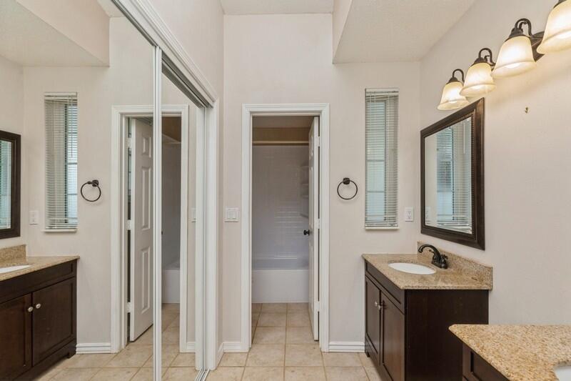 COUNTRYVIEW EST - Residential