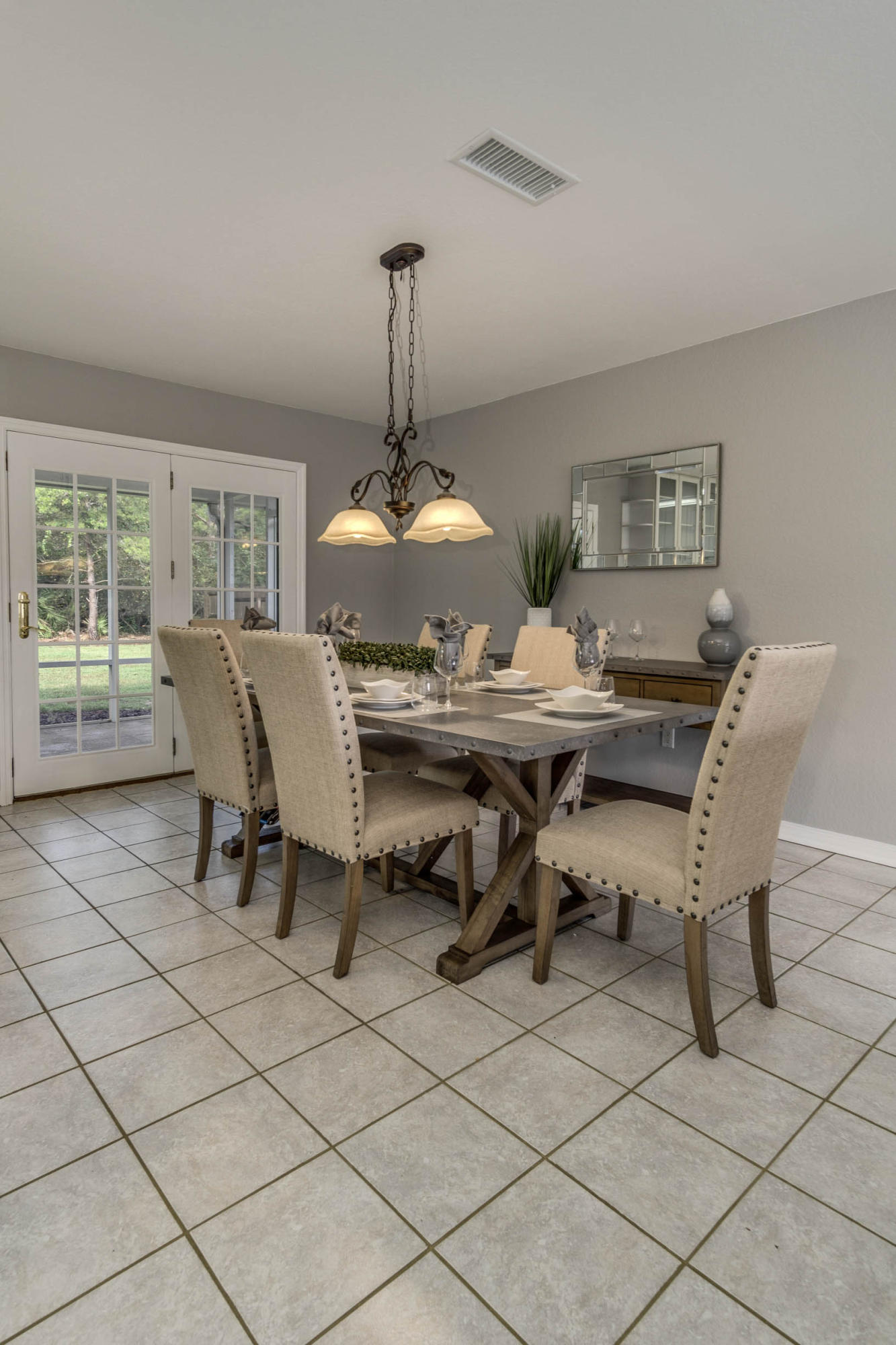 HOLIDAY SHORES ESTATES - Residential