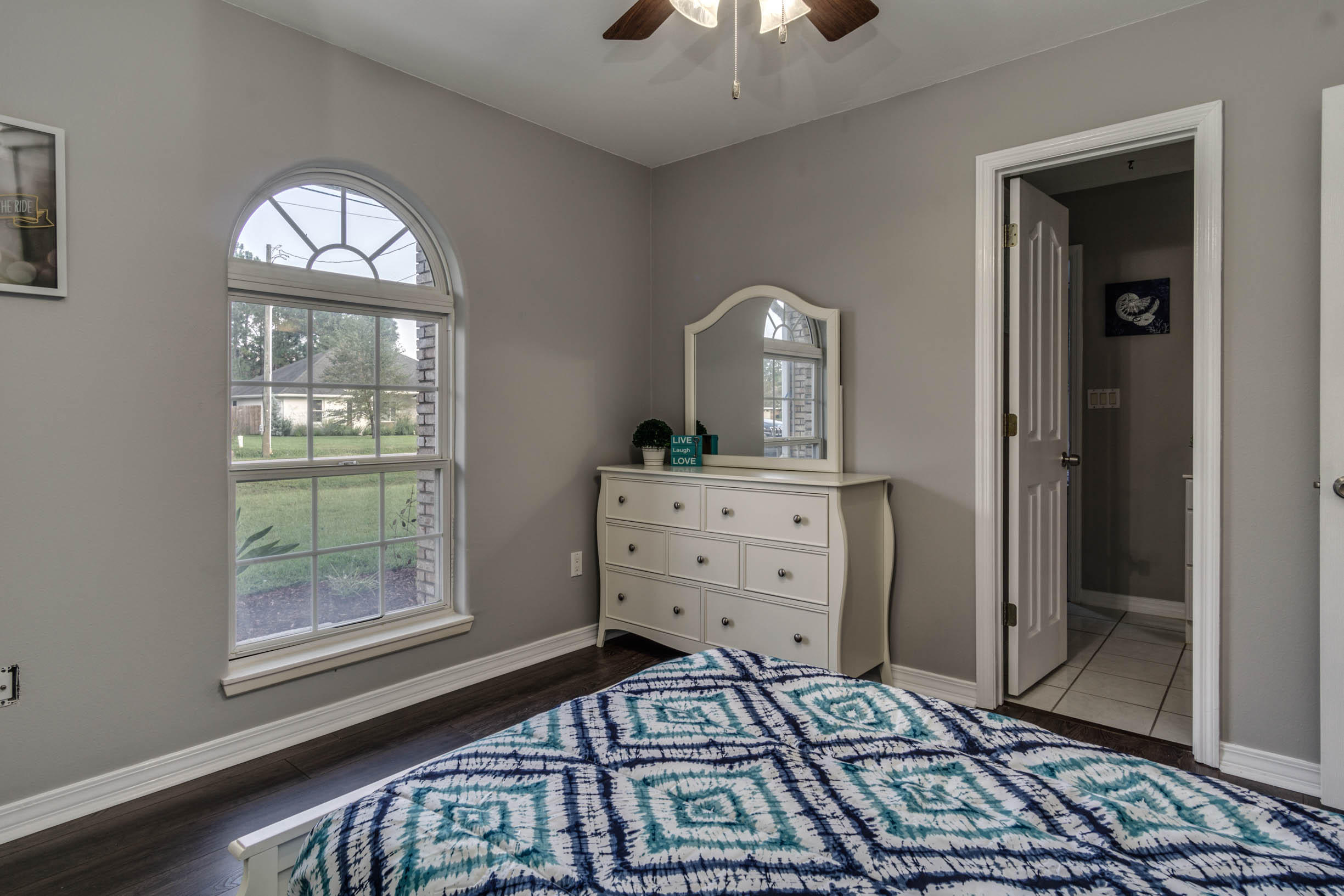 HOLIDAY SHORES ESTATES - Residential