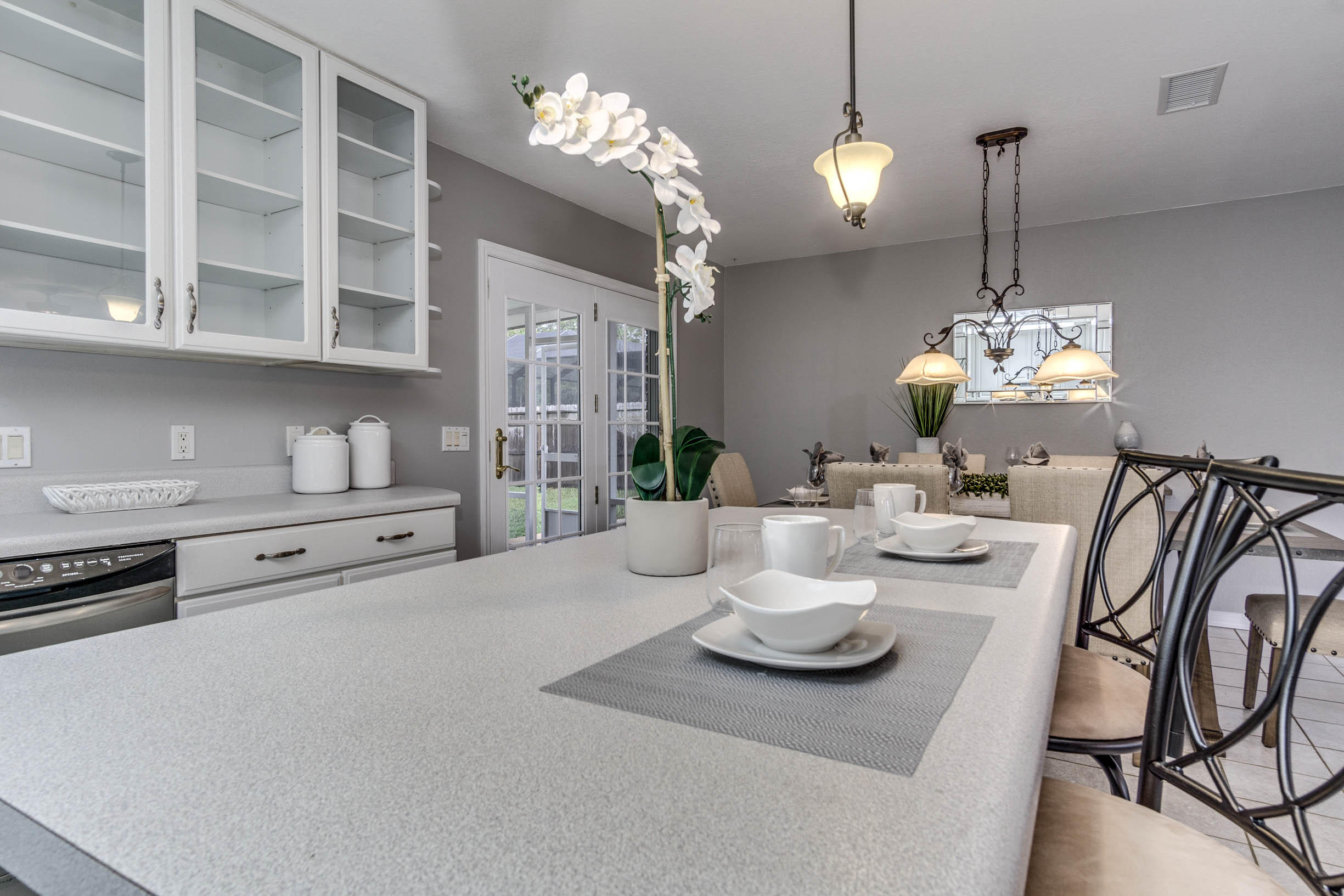 HOLIDAY SHORES ESTATES - Residential