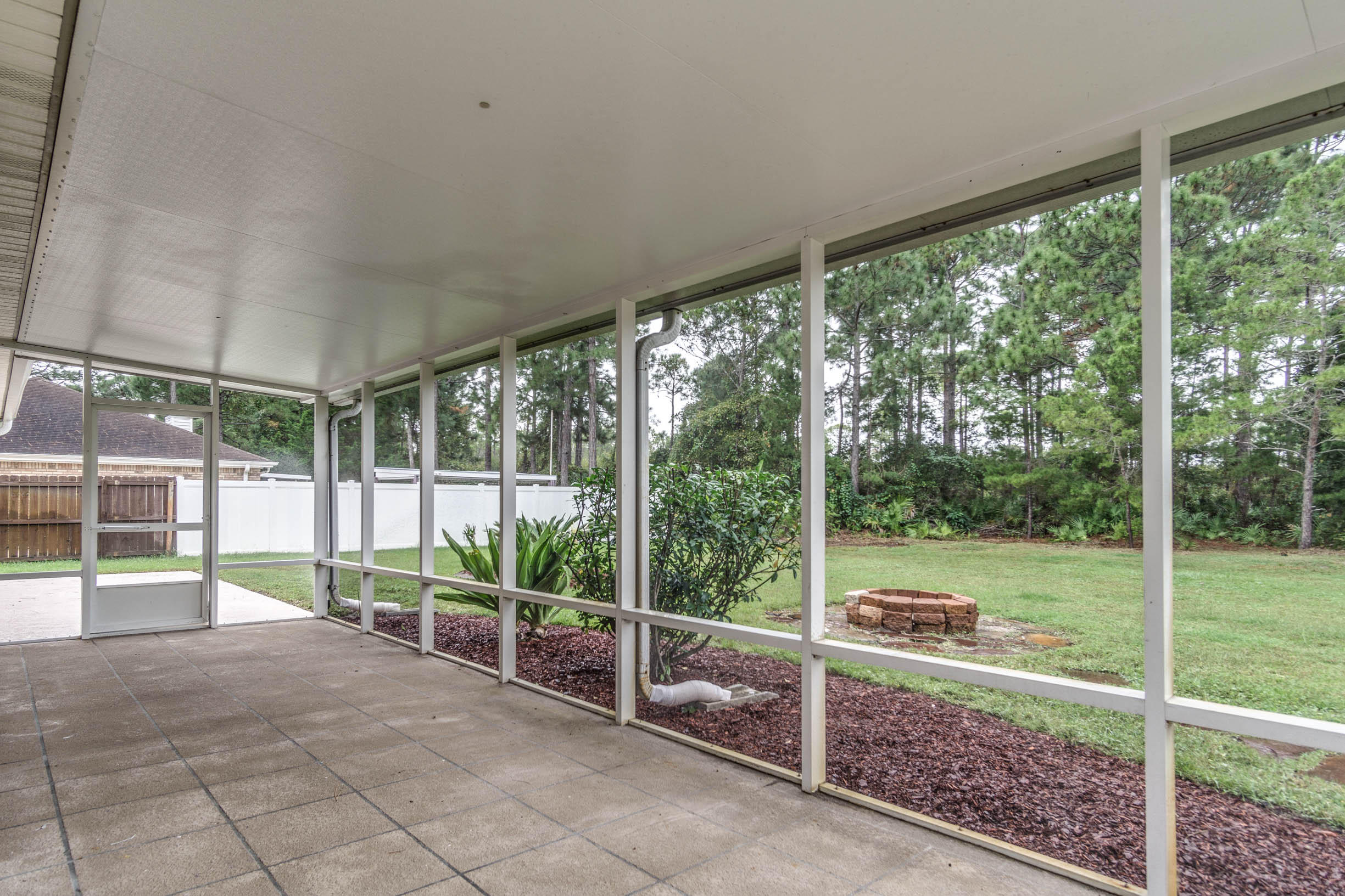 HOLIDAY SHORES ESTATES - Residential