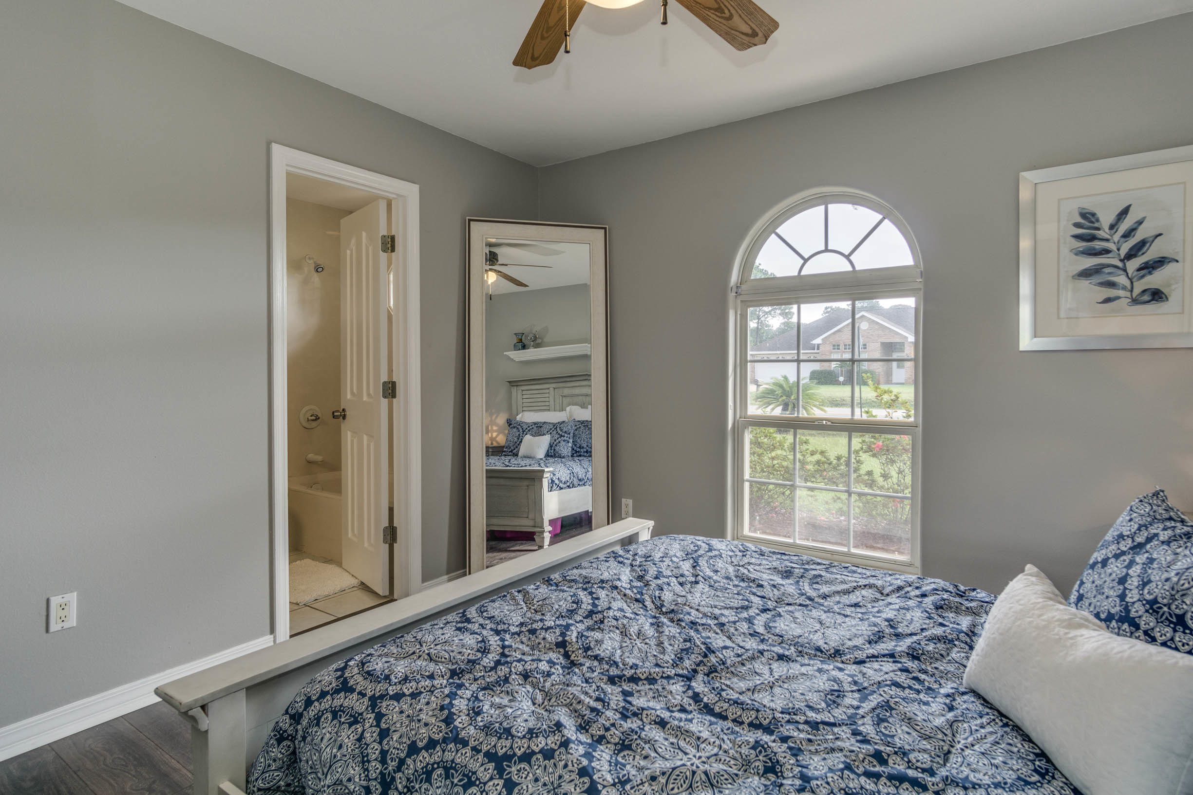 HOLIDAY SHORES ESTATES - Residential