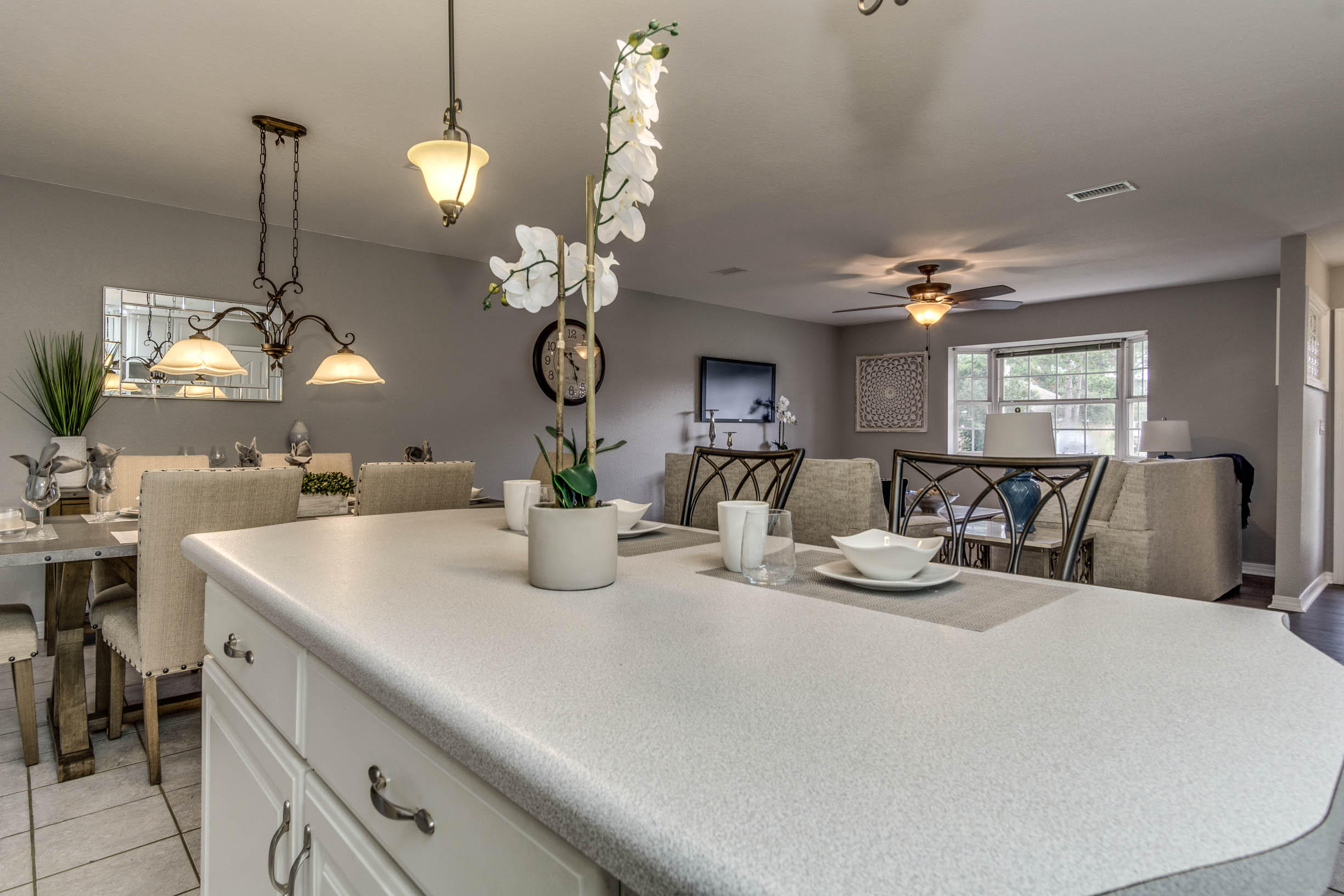 HOLIDAY SHORES ESTATES - Residential