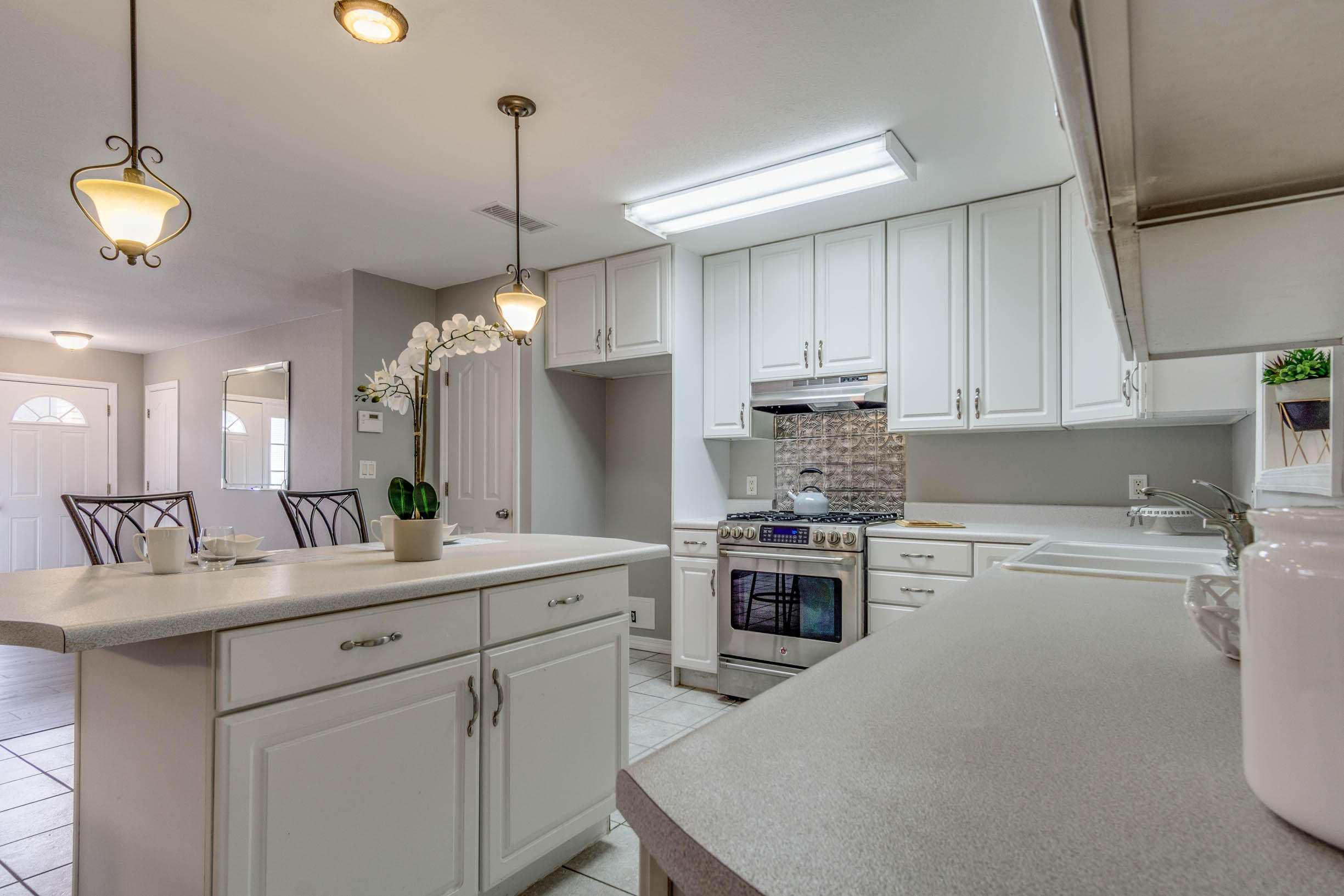 HOLIDAY SHORES ESTATES - Residential