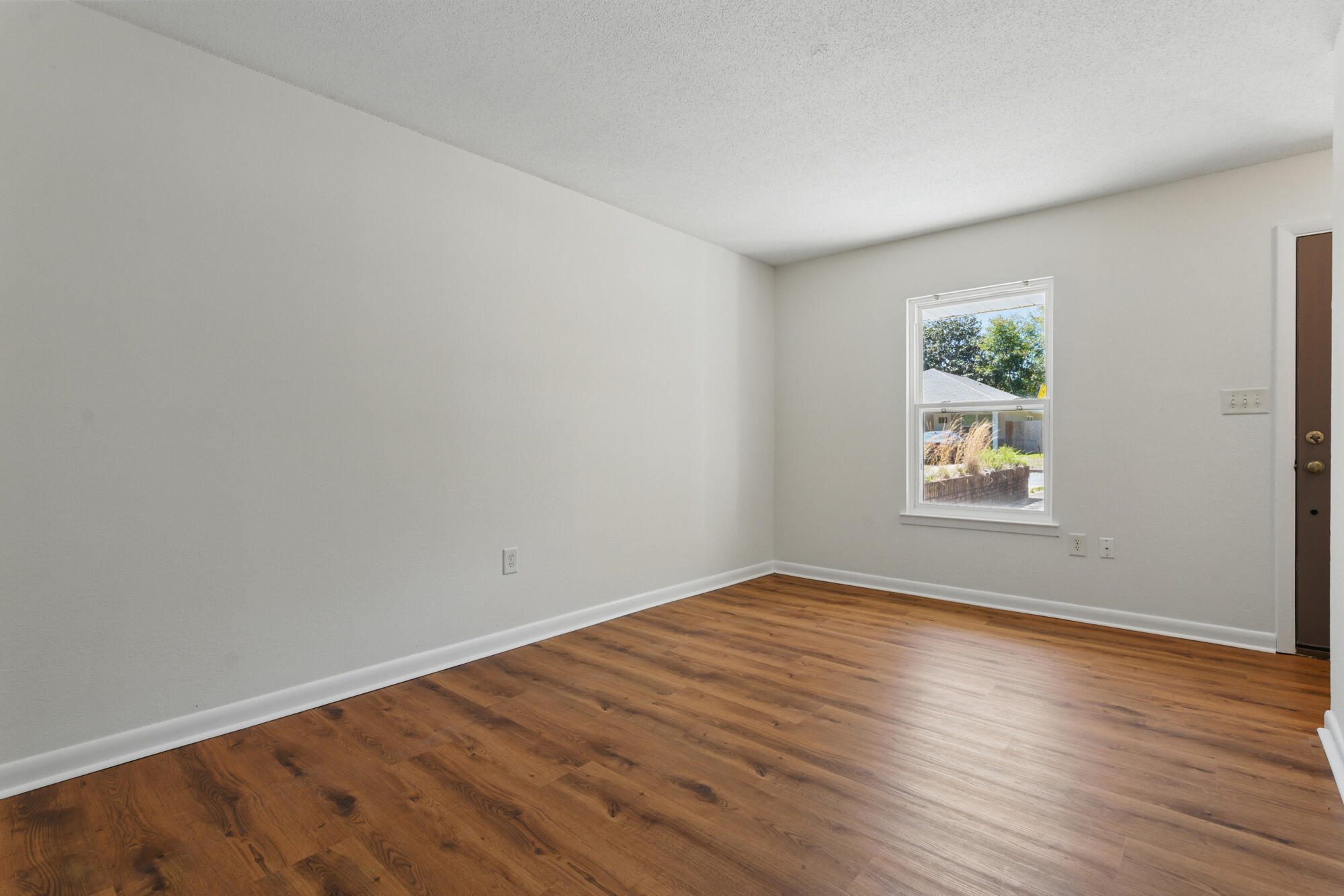 CRESTVIEW HEIGHTS - Residential