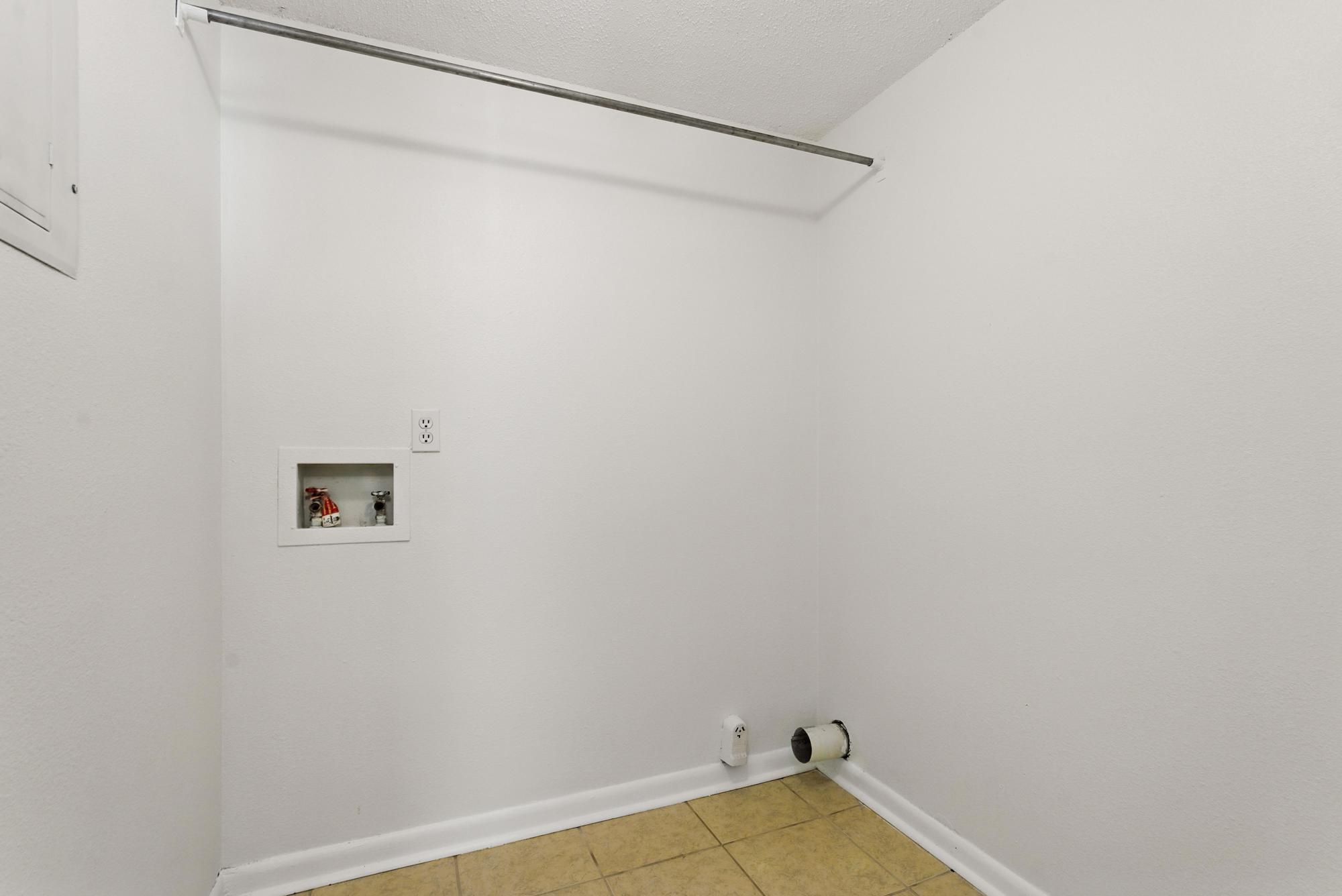 CRESTVIEW HEIGHTS - Residential