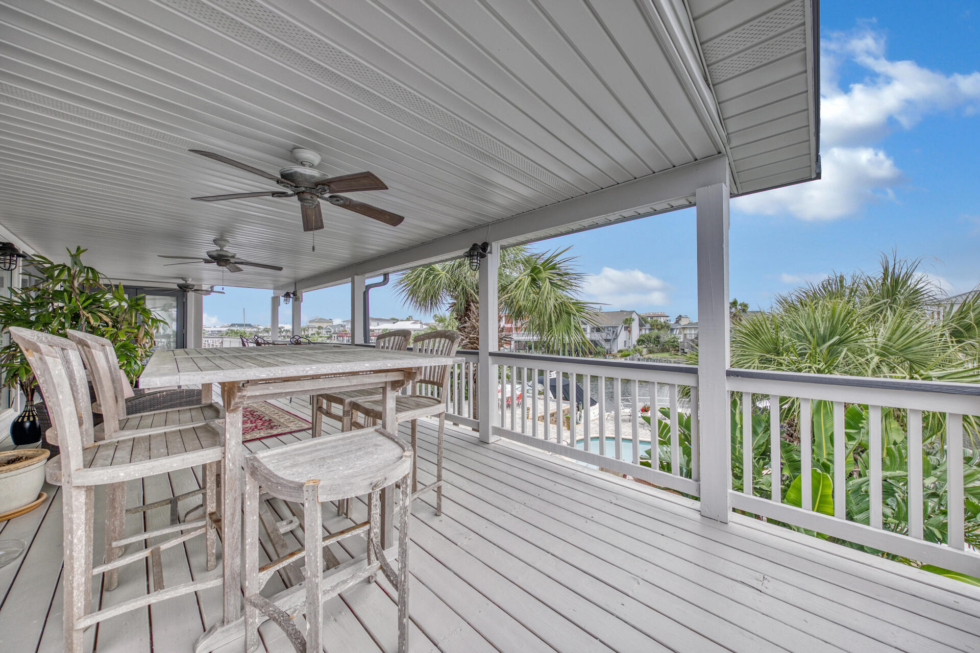 HOLIDAY ISLE - Residential